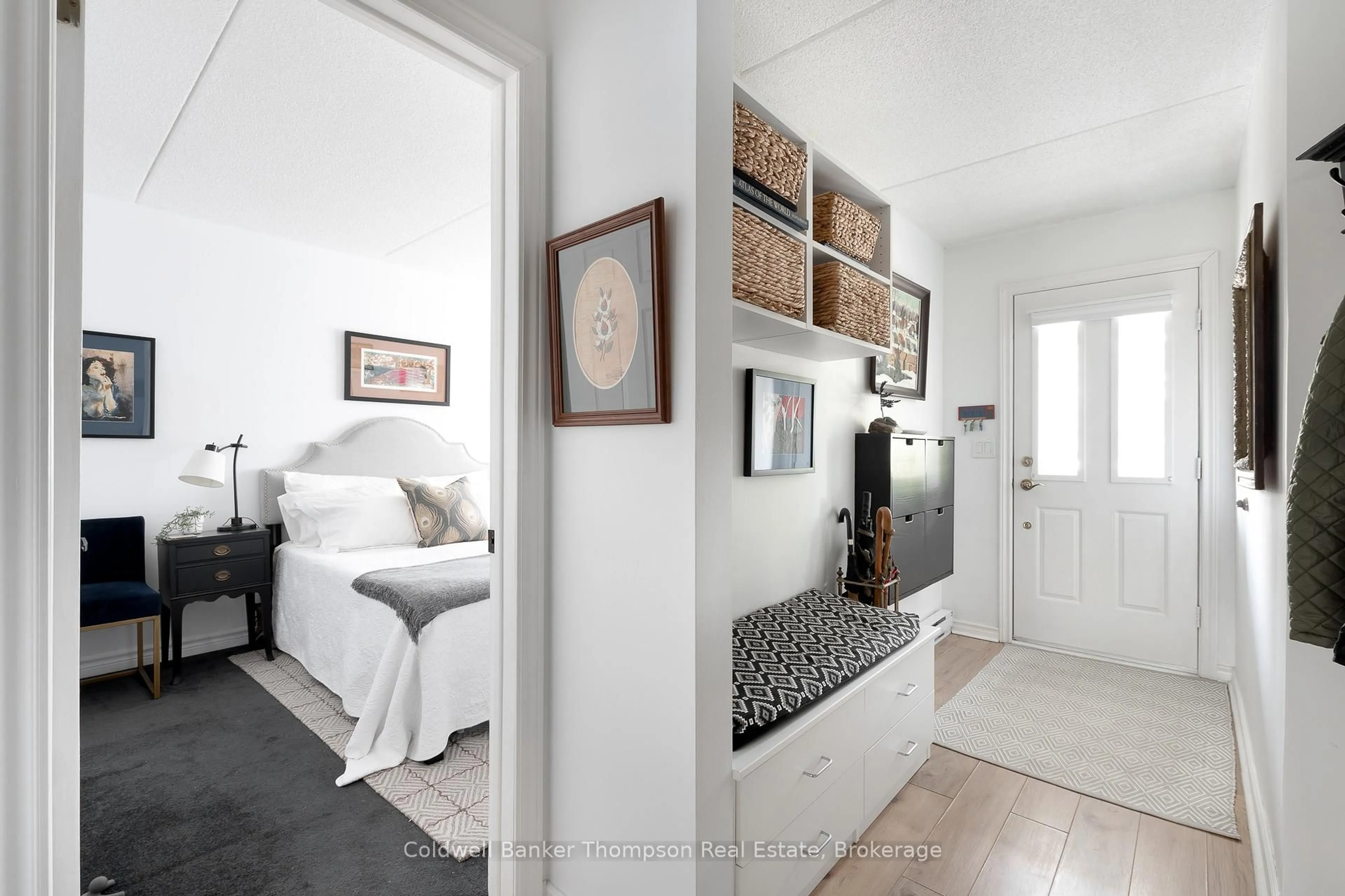 Indoor entryway for 5 Church St #104, Huntsville Ontario P1H 1G9