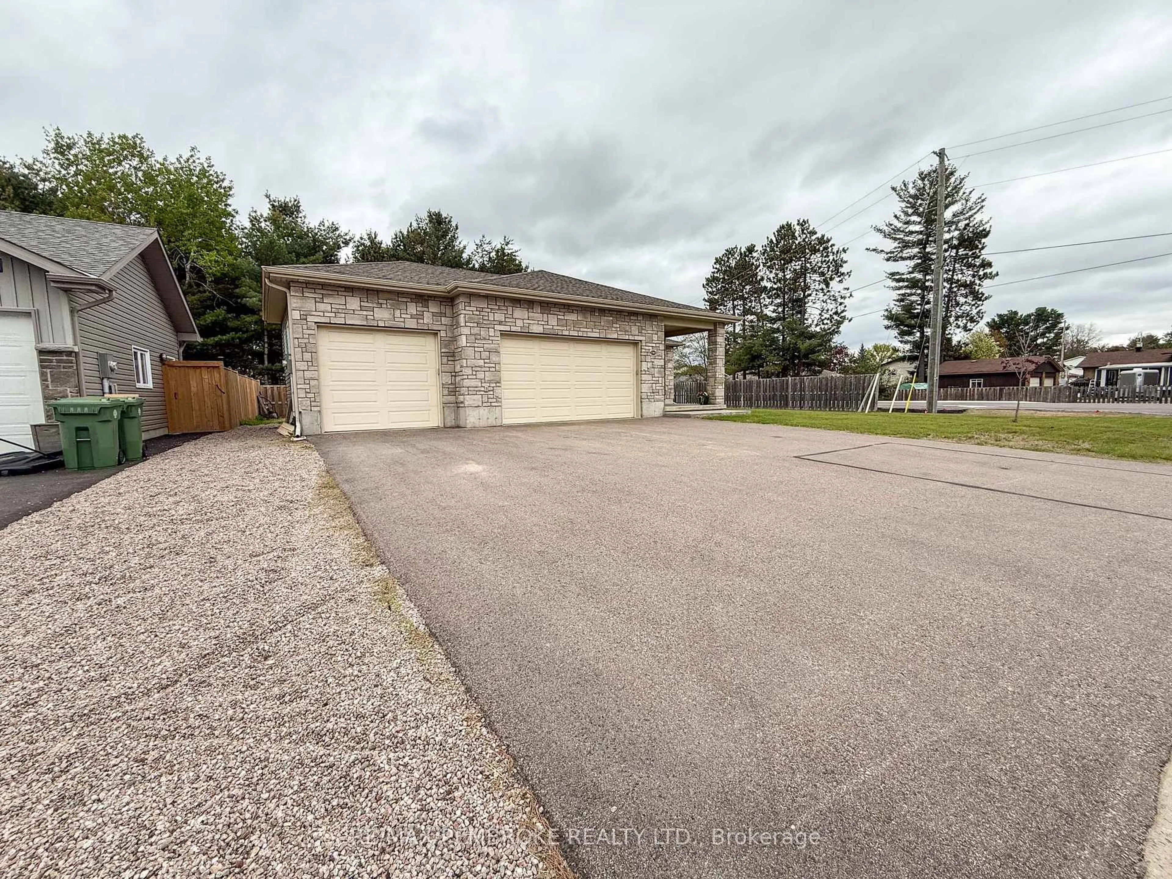 A pic from outside/outdoor area/front of a property/back of a property/a pic from drone, street for 2 Marquis Dr, Petawawa Ontario K8H 0E5