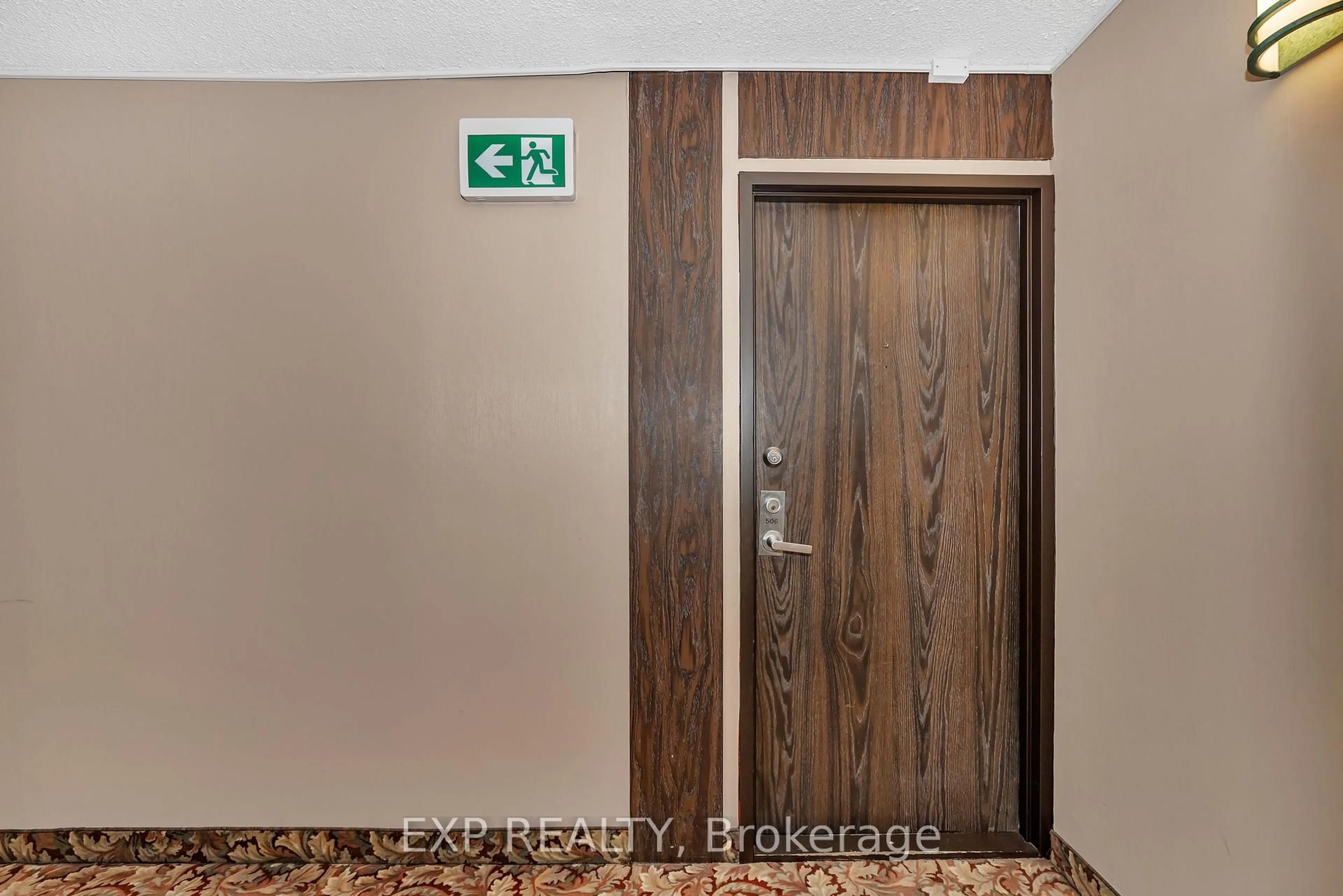 Unknown for 1785 Frobisher Lane #506, Ottawa Ontario K1G 3T7