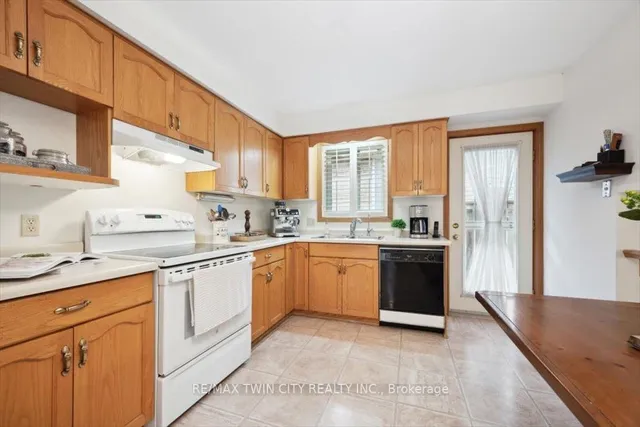 Additional property image - 2 Cora Dr