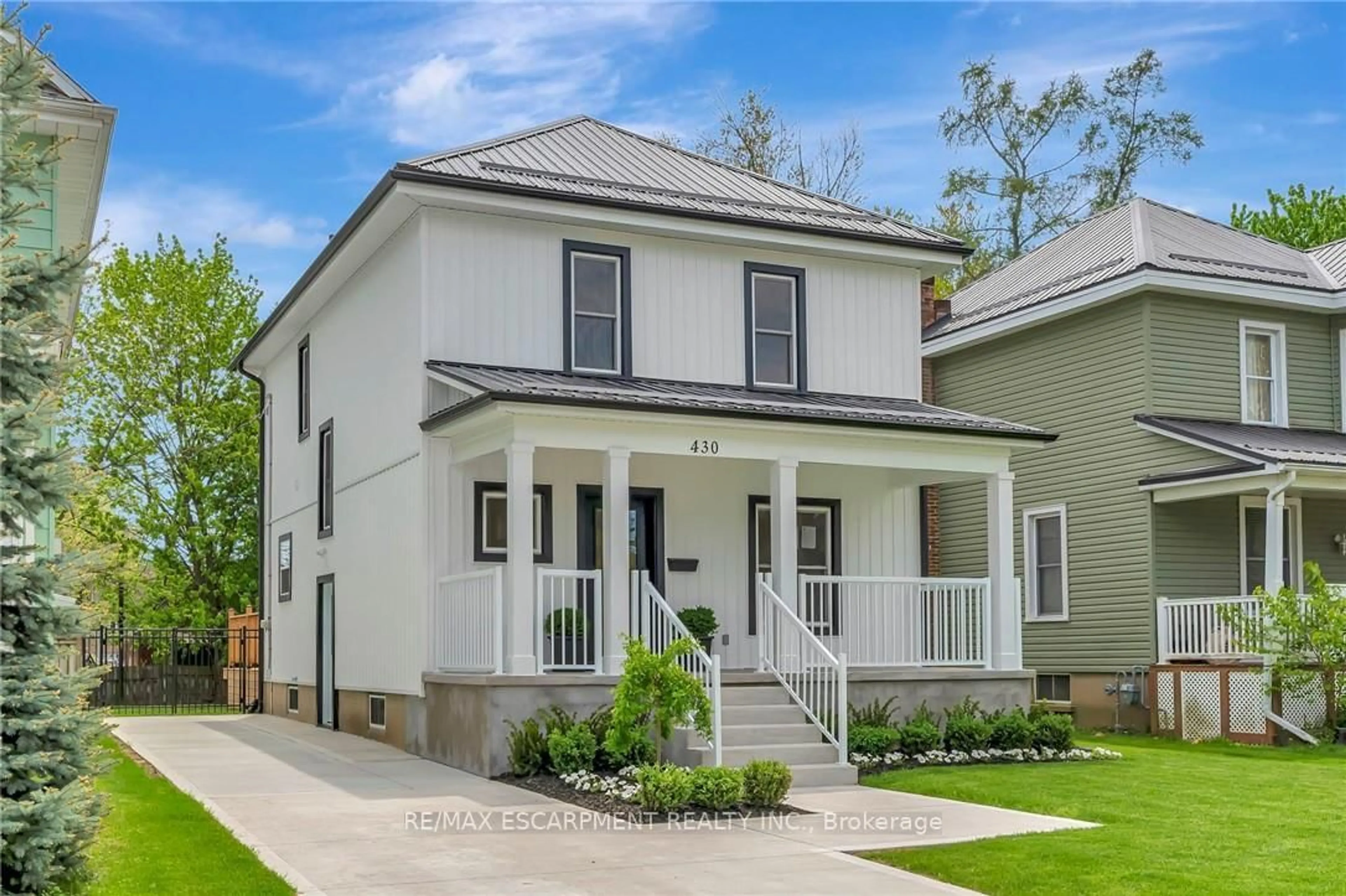 Home with brick exterior material, street for 430 ALDER St, Haldimand Ontario N1A 1E5