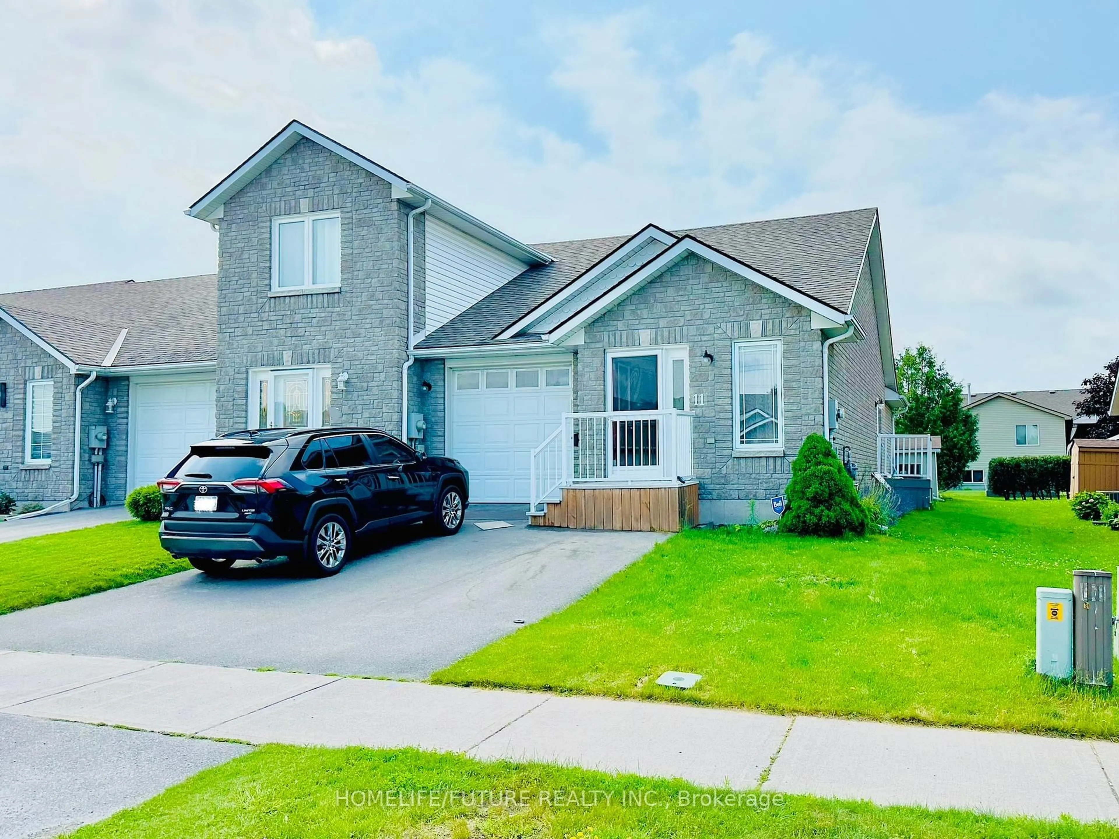 Home with vinyl exterior material, street for 11 Alder Crt, Belleville Ontario K8P 5L5