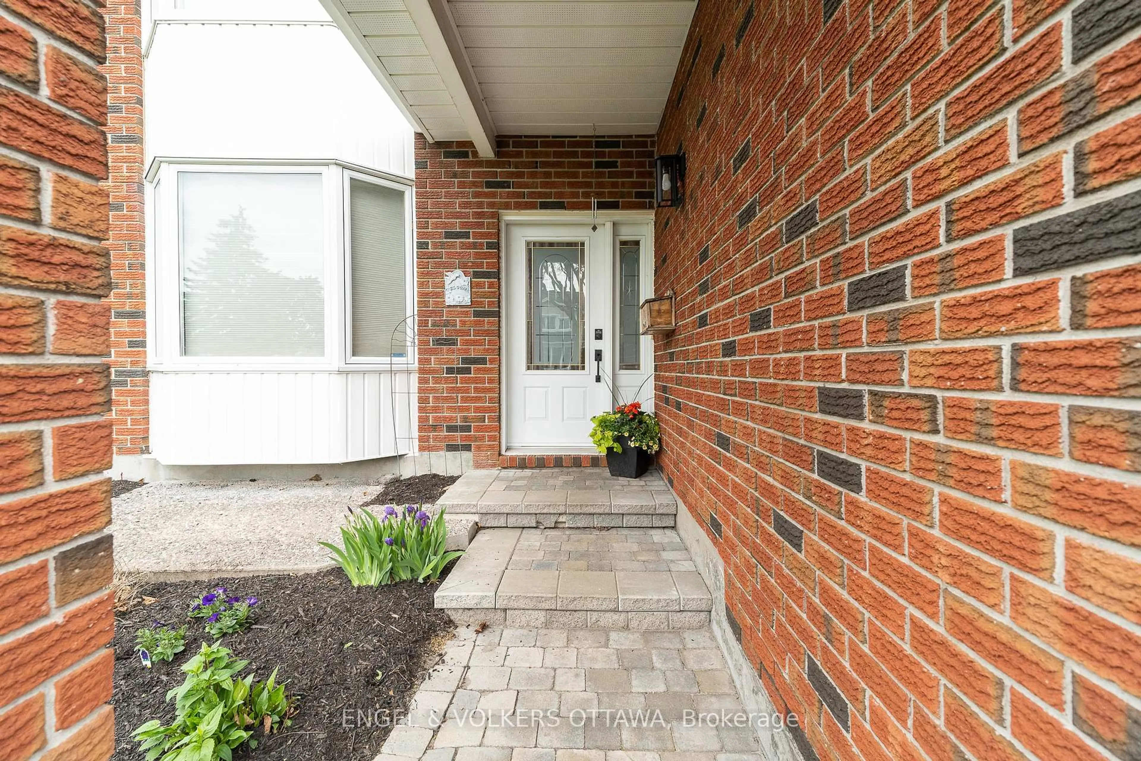 Home with brick exterior material, street for 1798 Tache Way, Ottawa Ontario K4A 2S5
