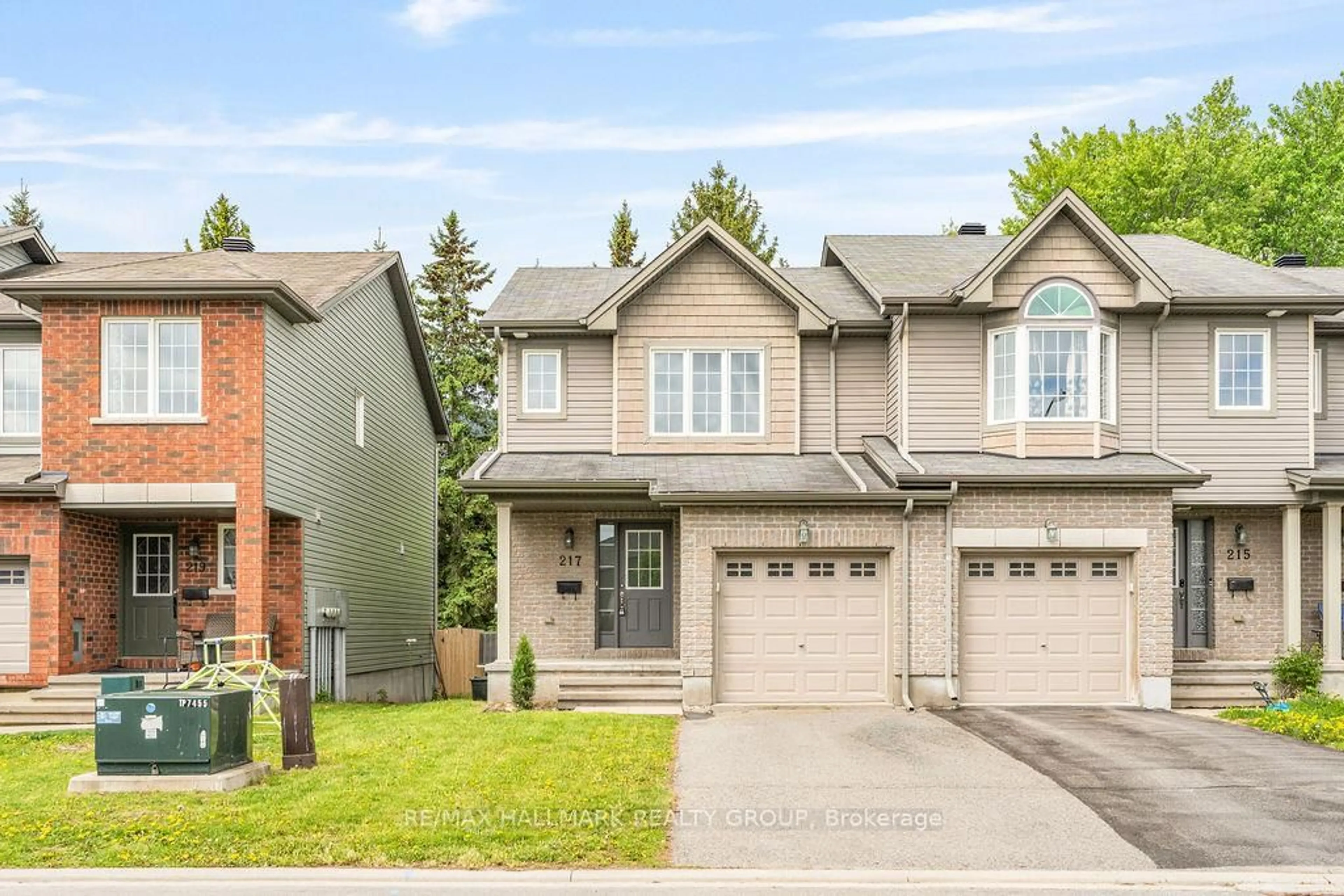 Home with brick exterior material, street for 217 Vision St, Ottawa Ontario K4M 0B5