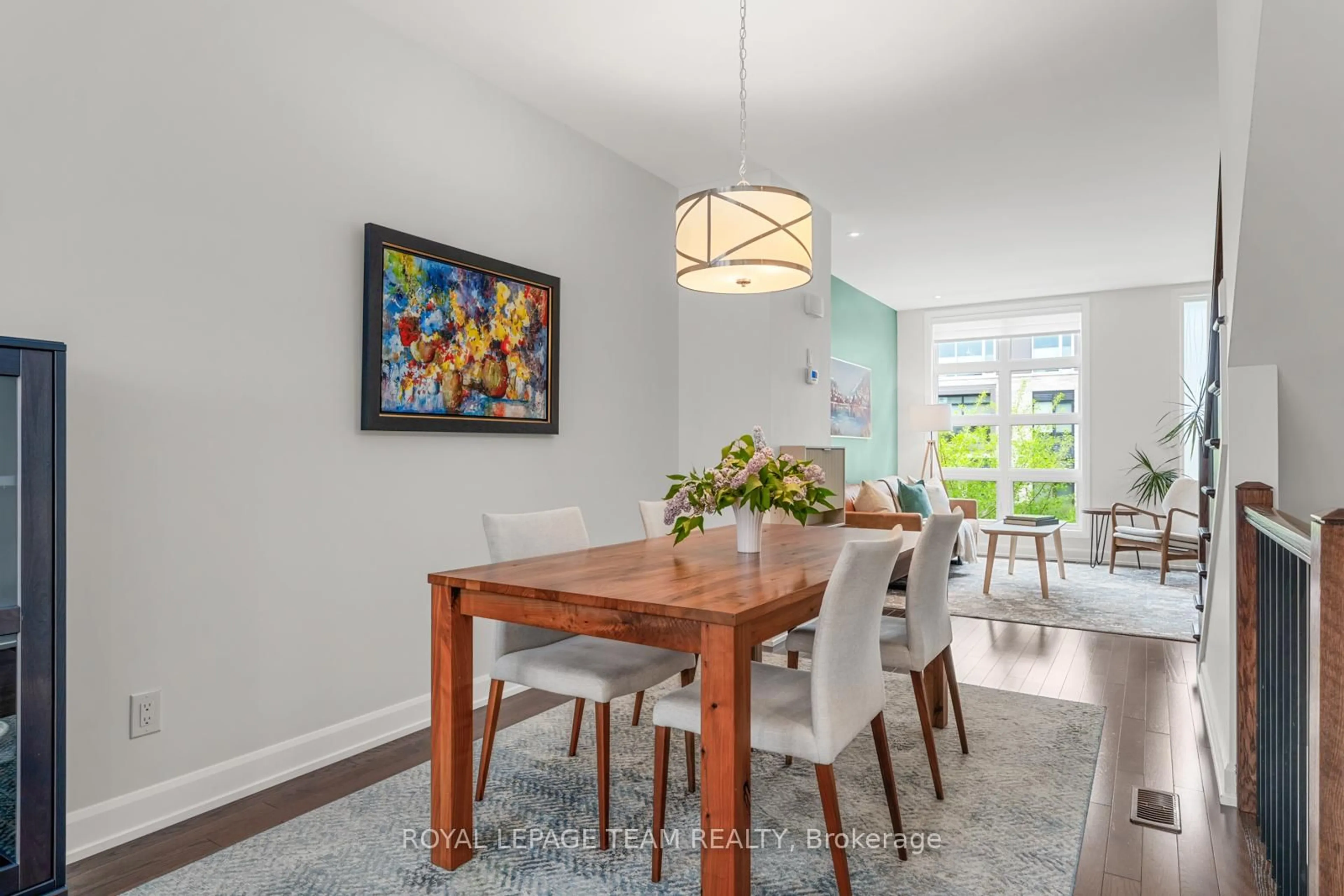 Dining room, unknown for 513 De Mazenod Ave, Ottawa Ontario K1S 5P7