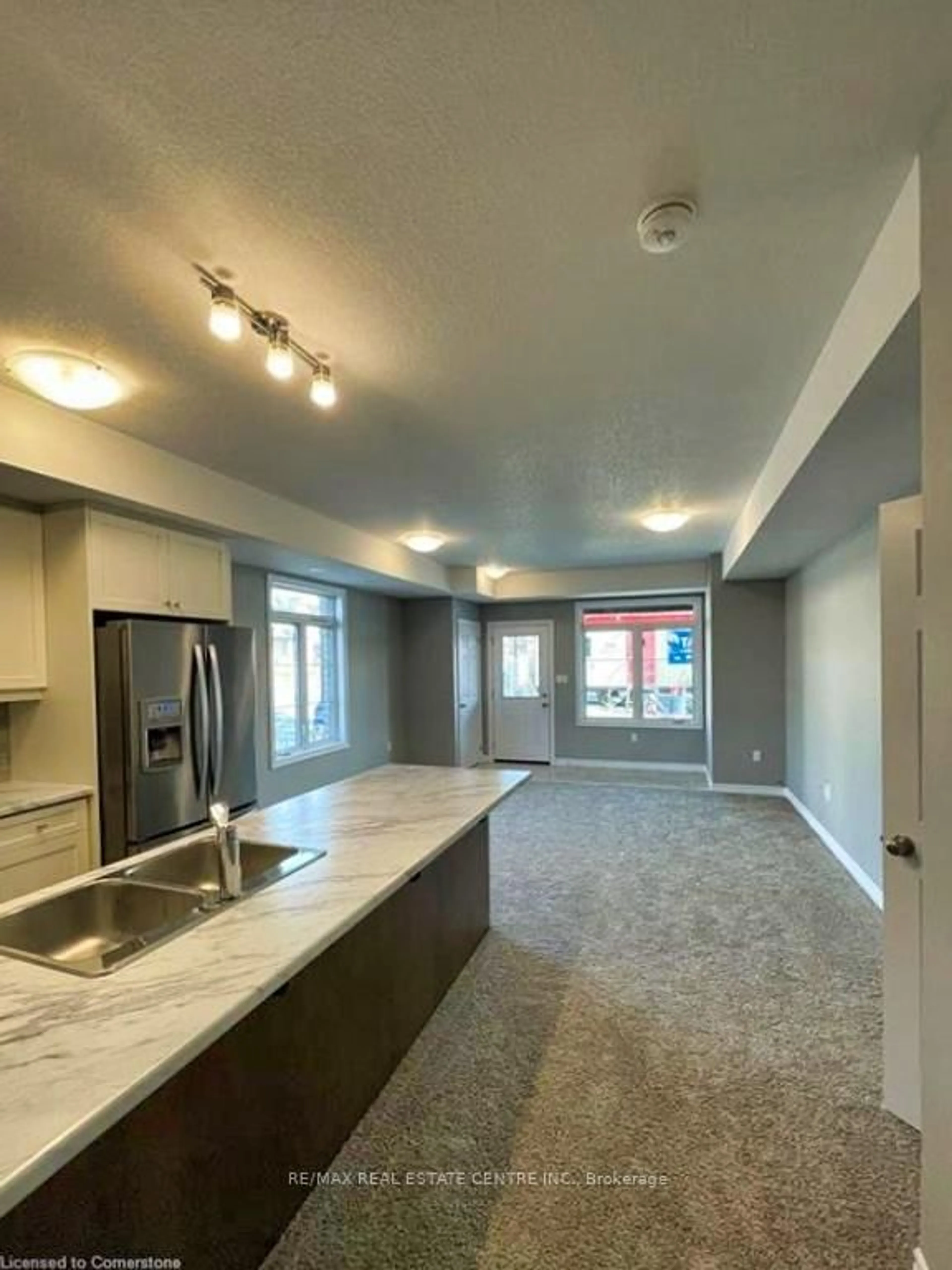 Open concept kitchen, unknown for 92 OAT Lane, Kitchener Ontario N2R 0S8