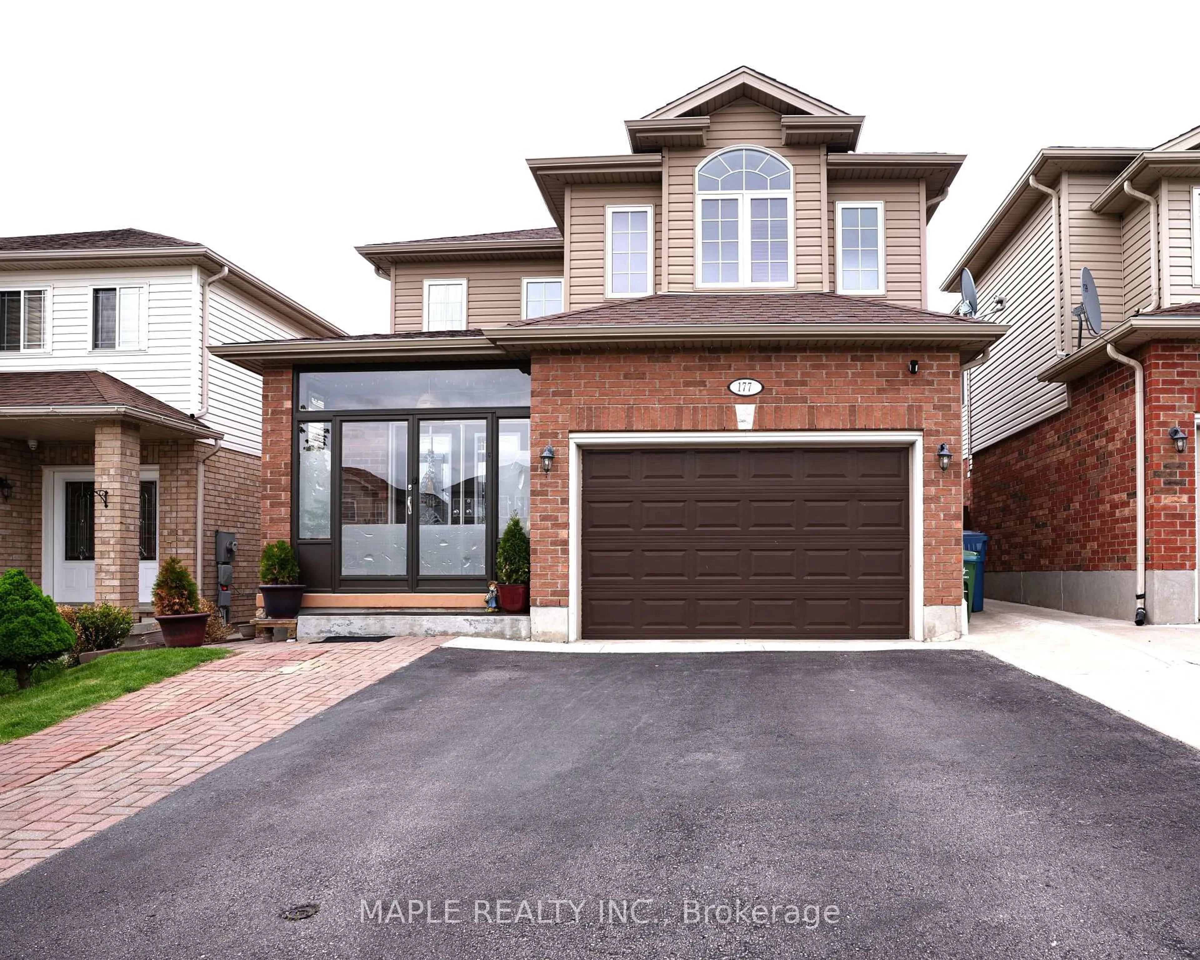 Home with brick exterior material, street for 177 Curzon Cres, Guelph Ontario N1K 0B5