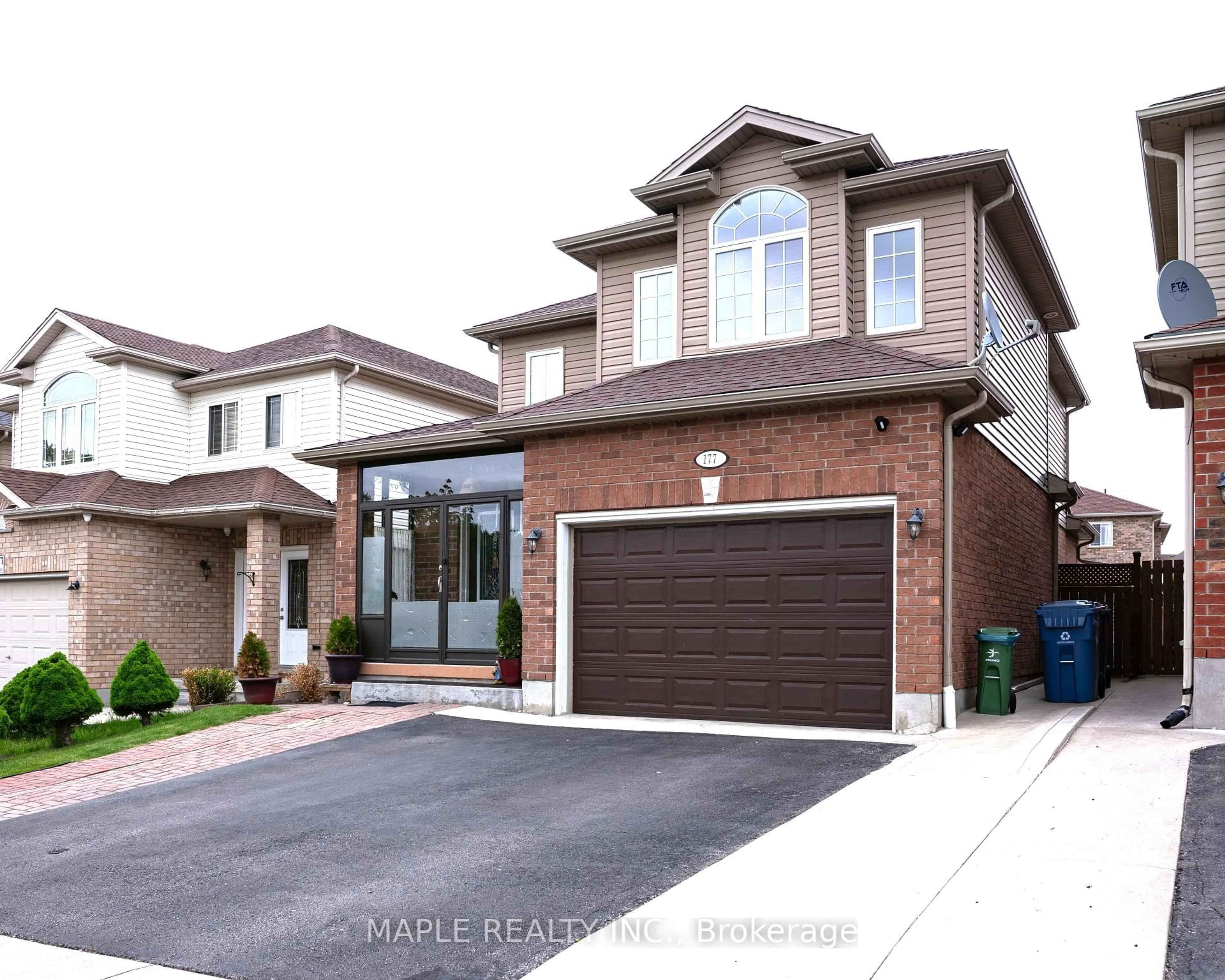 Home with brick exterior material, street for 177 Curzon Cres, Guelph Ontario N1K 0B5