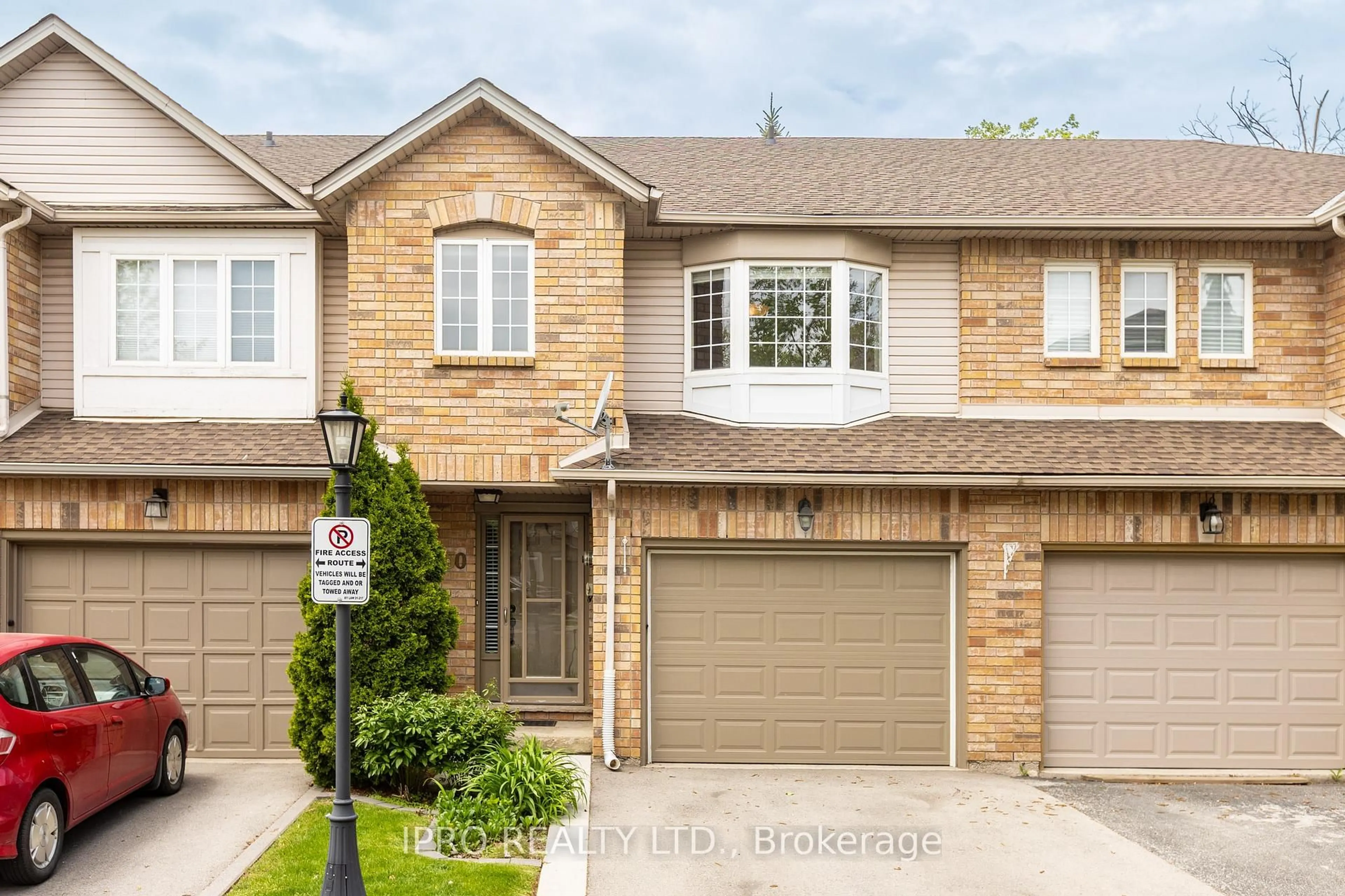 Home with brick exterior material, street for 346 Highland Rd #50, Hamilton Ontario L8J 3T3