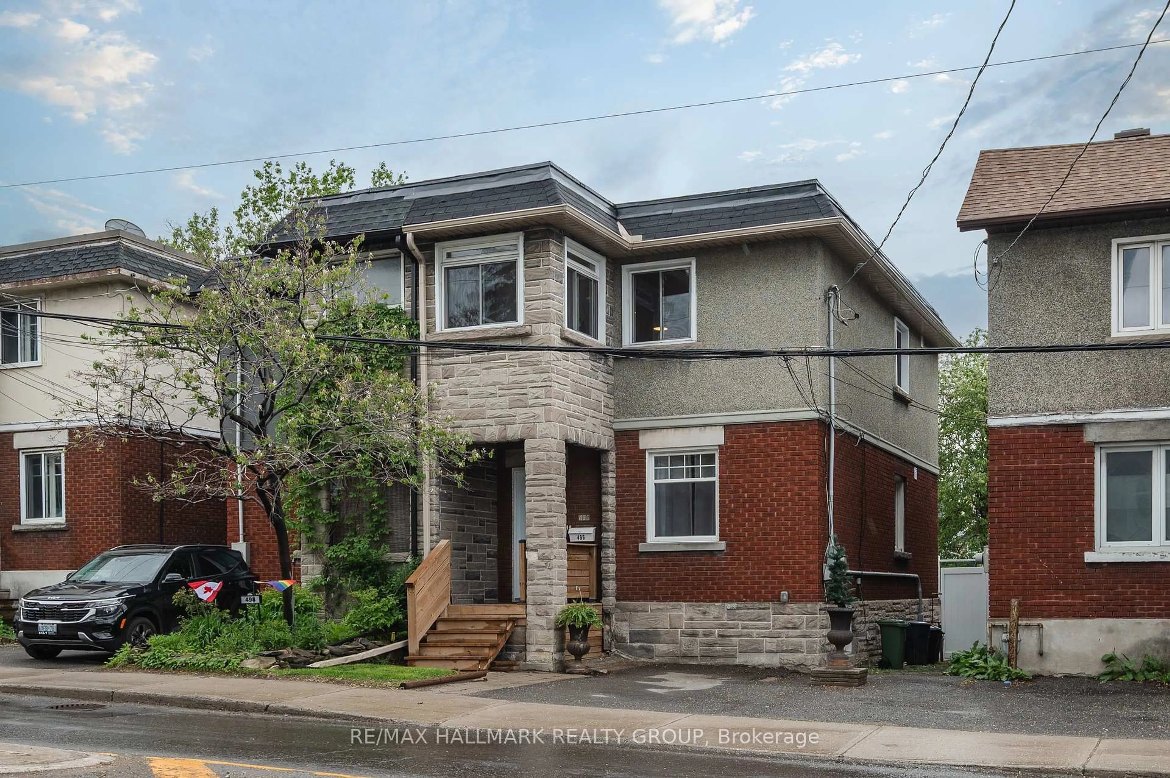 Home with brick exterior material, street for 496 Parkdale Ave, Ottawa Ontario K1Y 1H6