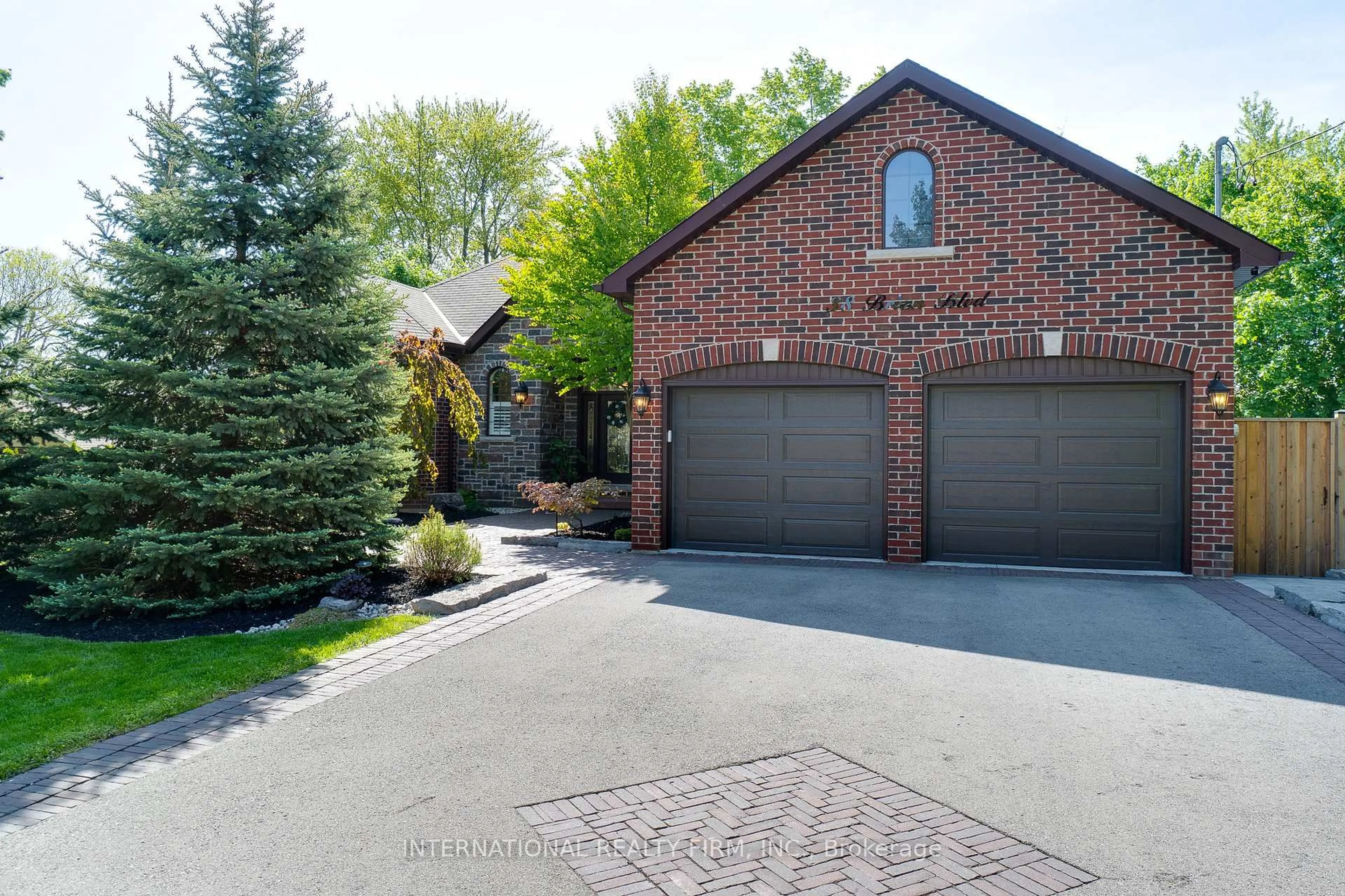 Home with brick exterior material, street for 38 Brian Blvd, Hamilton Ontario L8B 0C7