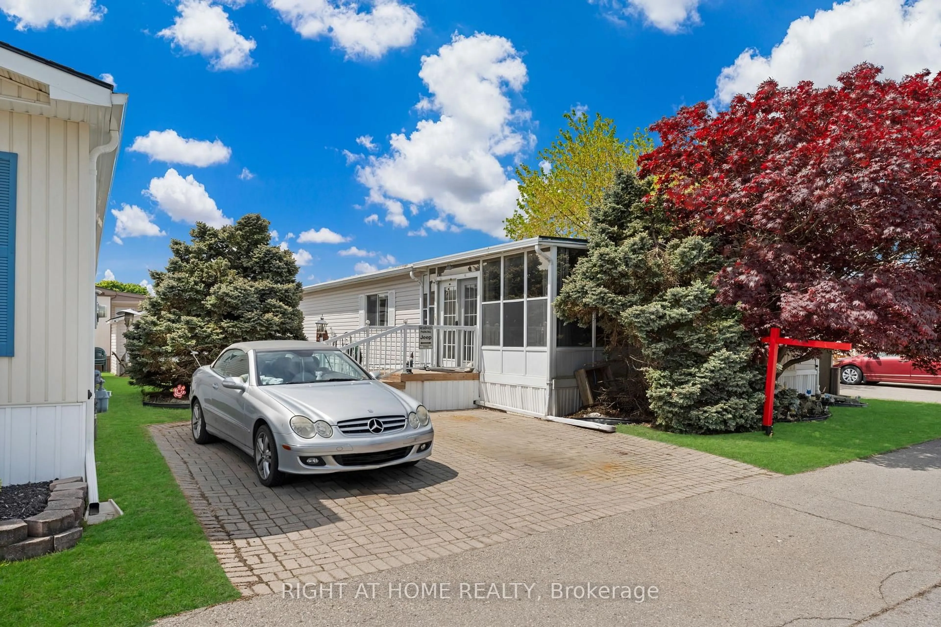 Unknown for 3033 TOWNLINE Rd #8, Fort Erie Ontario L0S 1S1