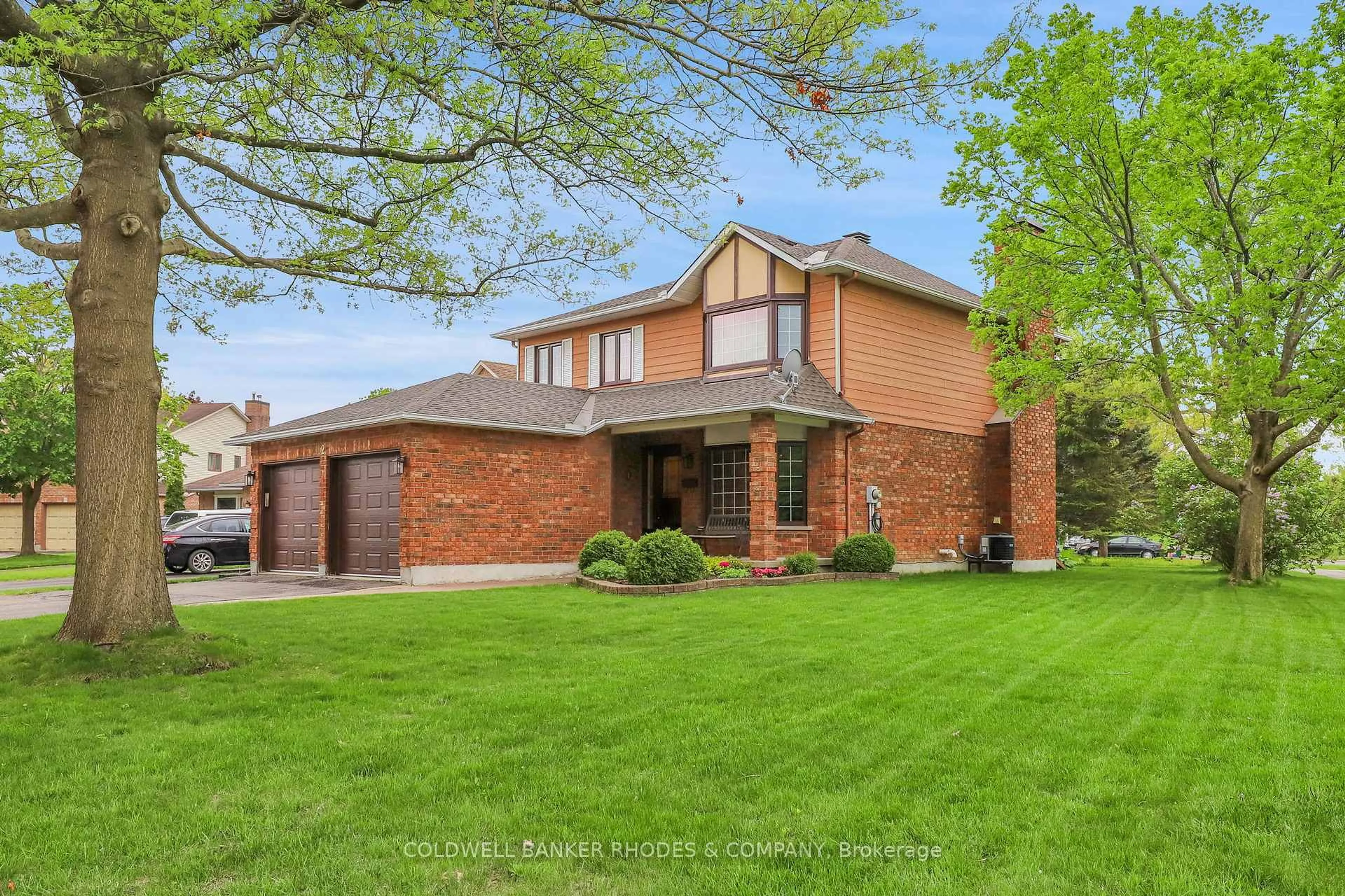Home with brick exterior material, street for 2 Baslaw Dr, Ottawa Ontario K1G 5J8