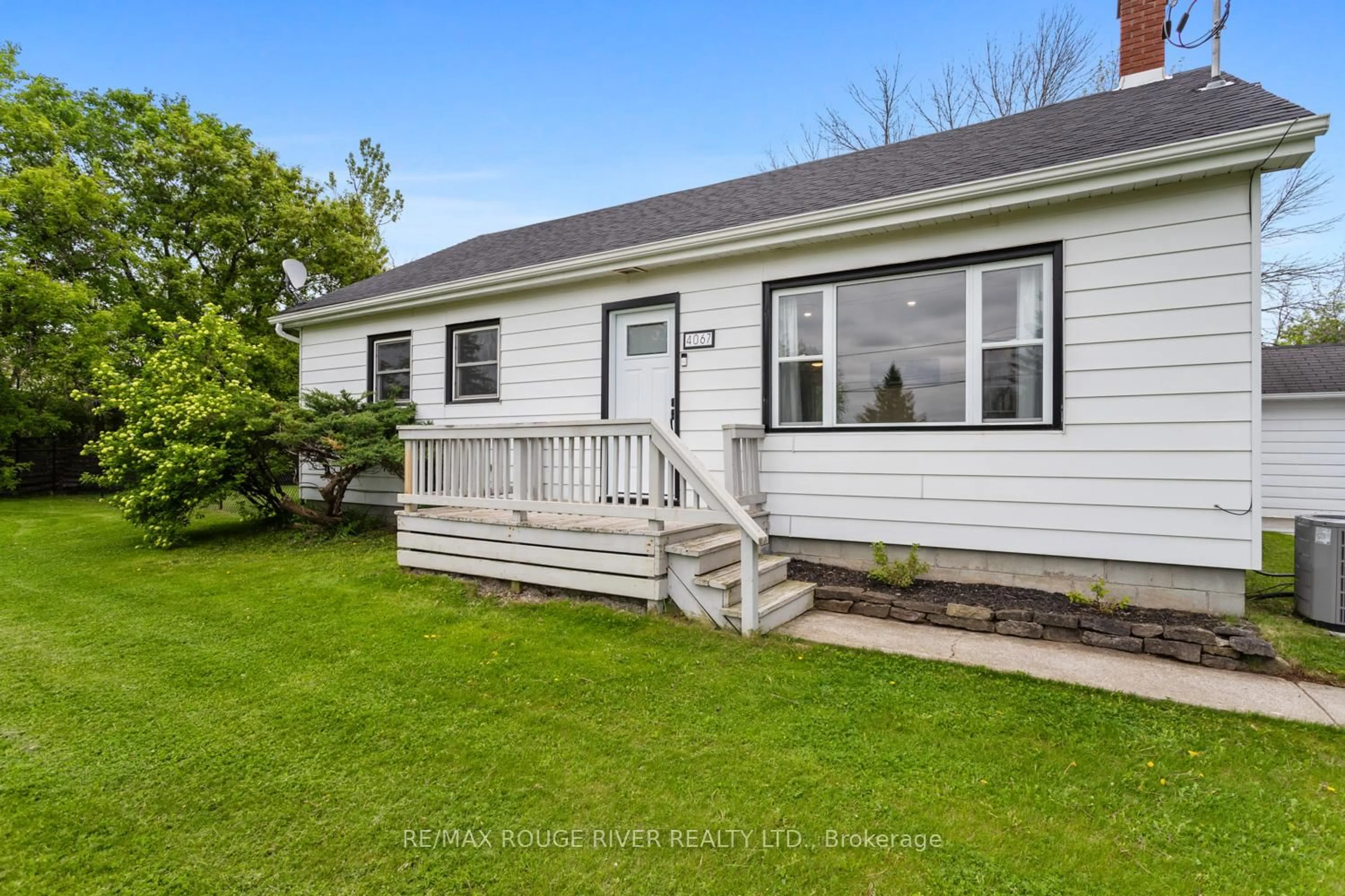 Home with vinyl exterior material, street for 4067 Shannonville Rd, Belleville Ontario K0K 2Y0