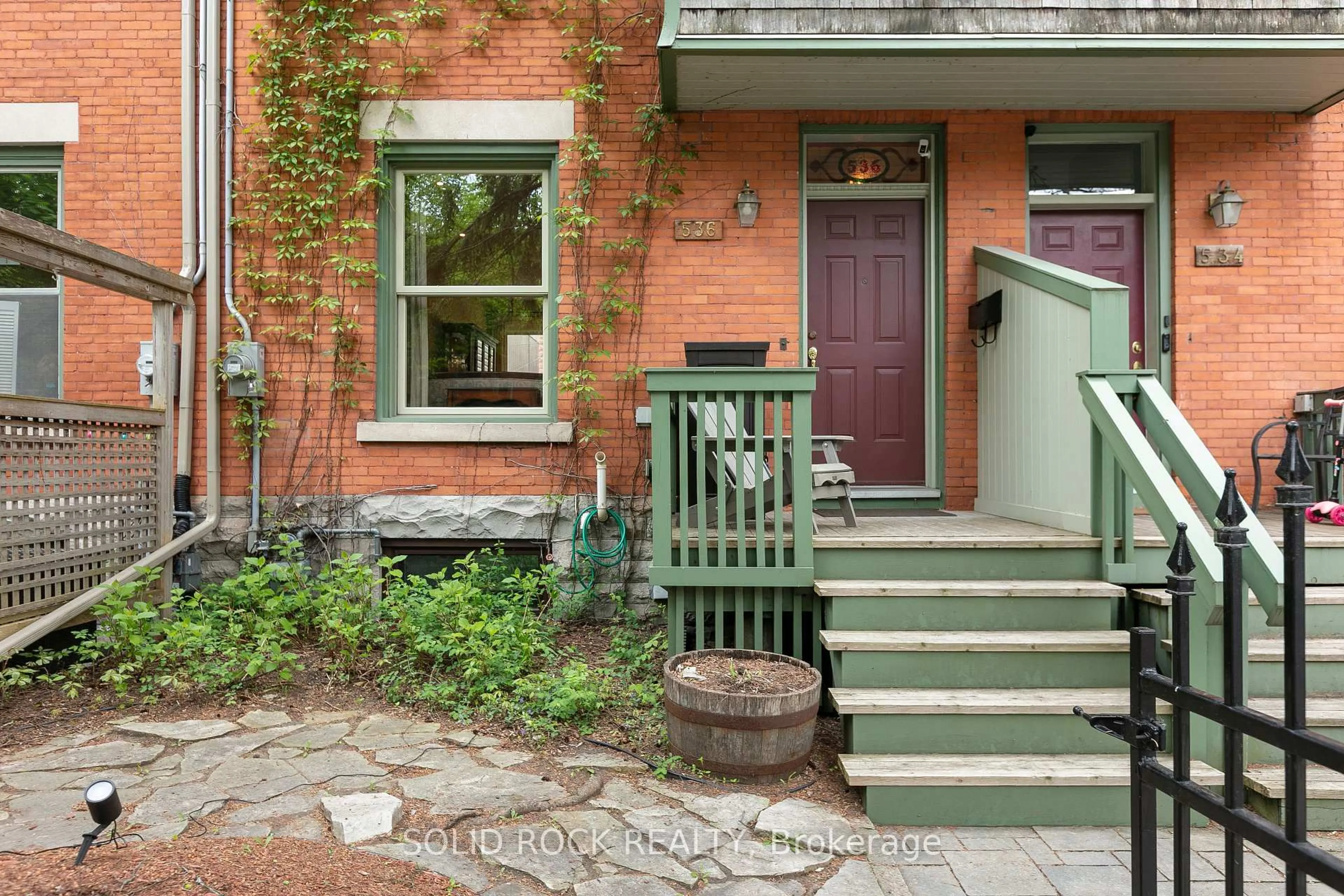 Home with brick exterior material, street for 536 Besserer St, Ottawa Ontario K1N 6C7