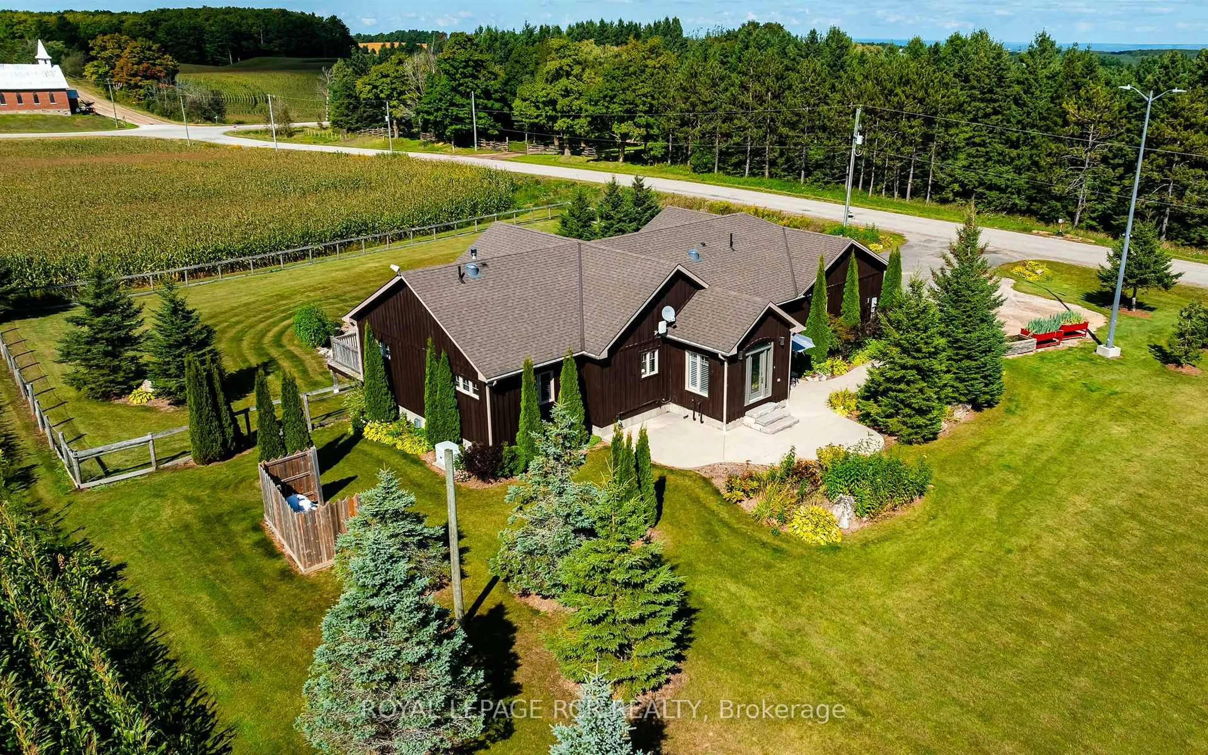 A pic from outside/outdoor area/front of a property/back of a property/a pic from drone, unknown for 676600 Centre Rd, Mulmur Ontario L9V 0E1