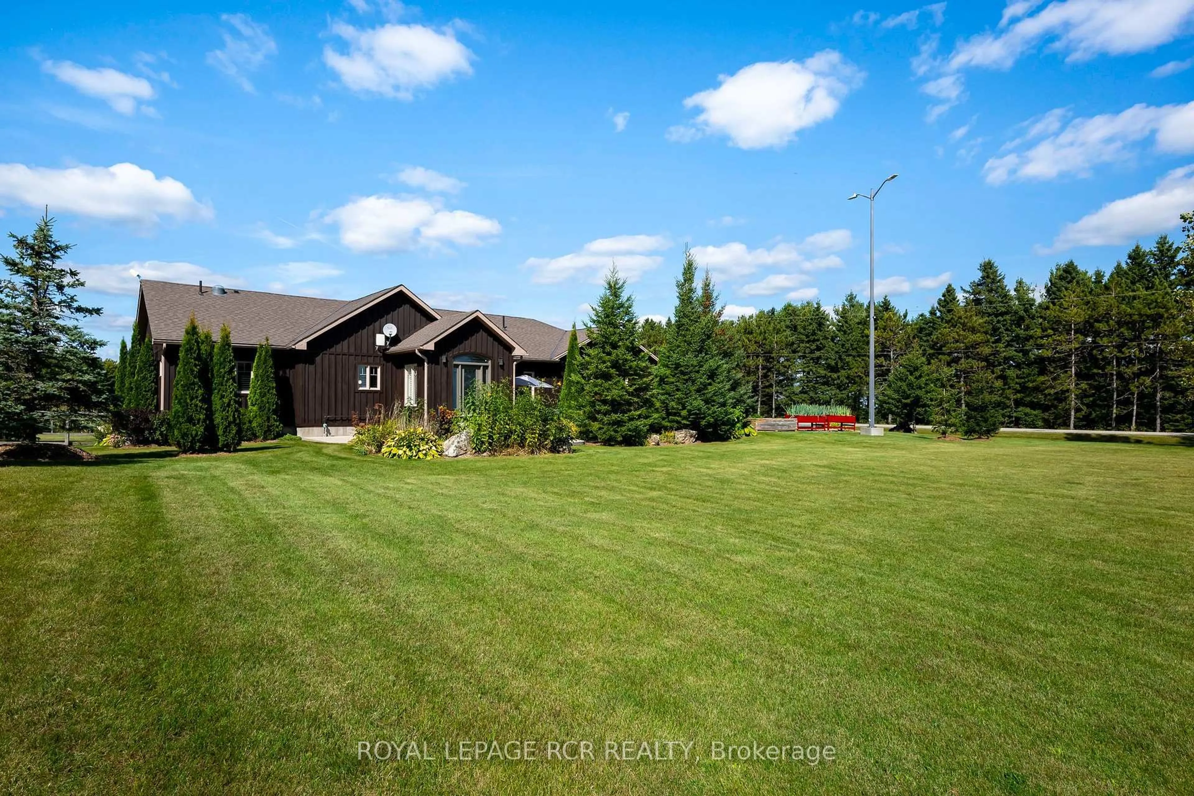 A pic from outside/outdoor area/front of a property/back of a property/a pic from drone, unknown for 676600 Centre Rd, Mulmur Ontario L9V 0E1