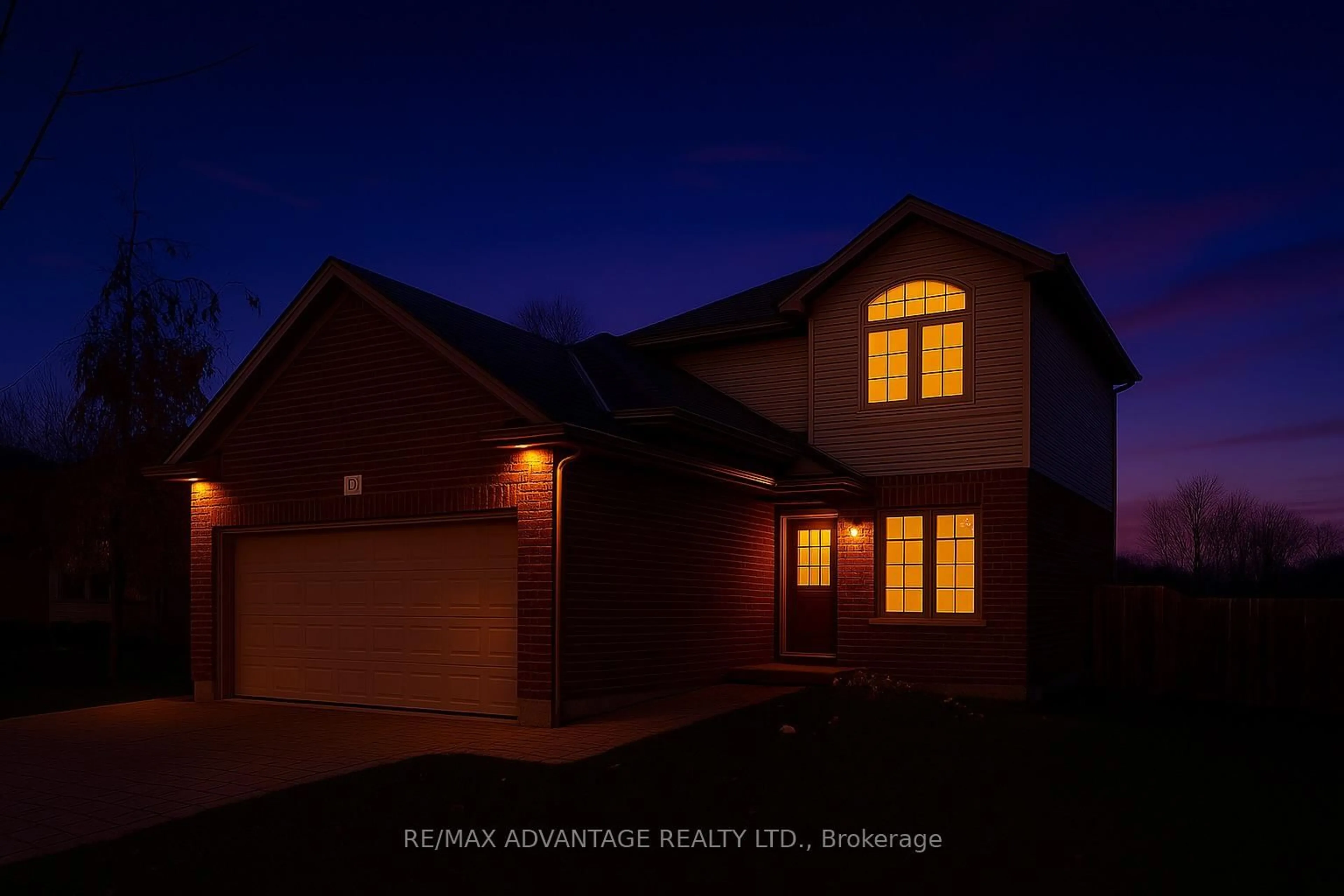 Blurry image for 125 Deborah Dr, Strathroy-Caradoc Ontario N7G 4E2