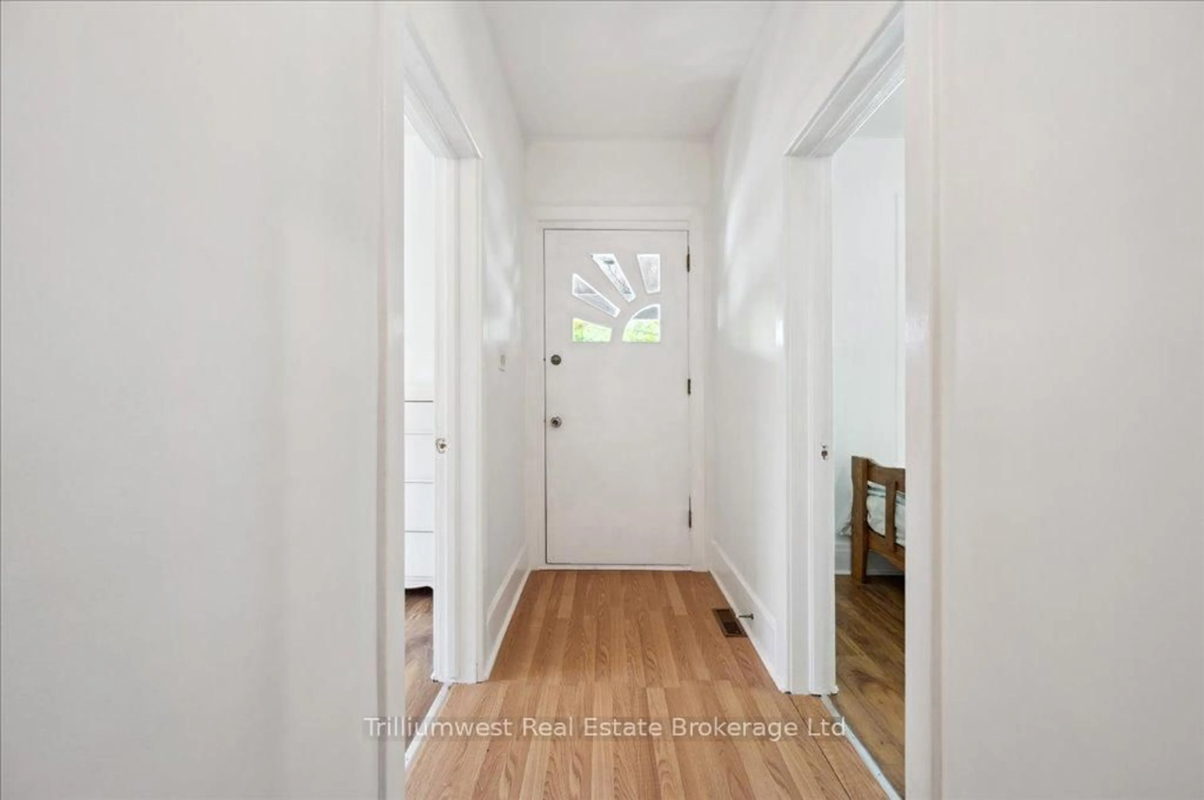Indoor entryway for 6 Walter St, Guelph Ontario N1E 5P1