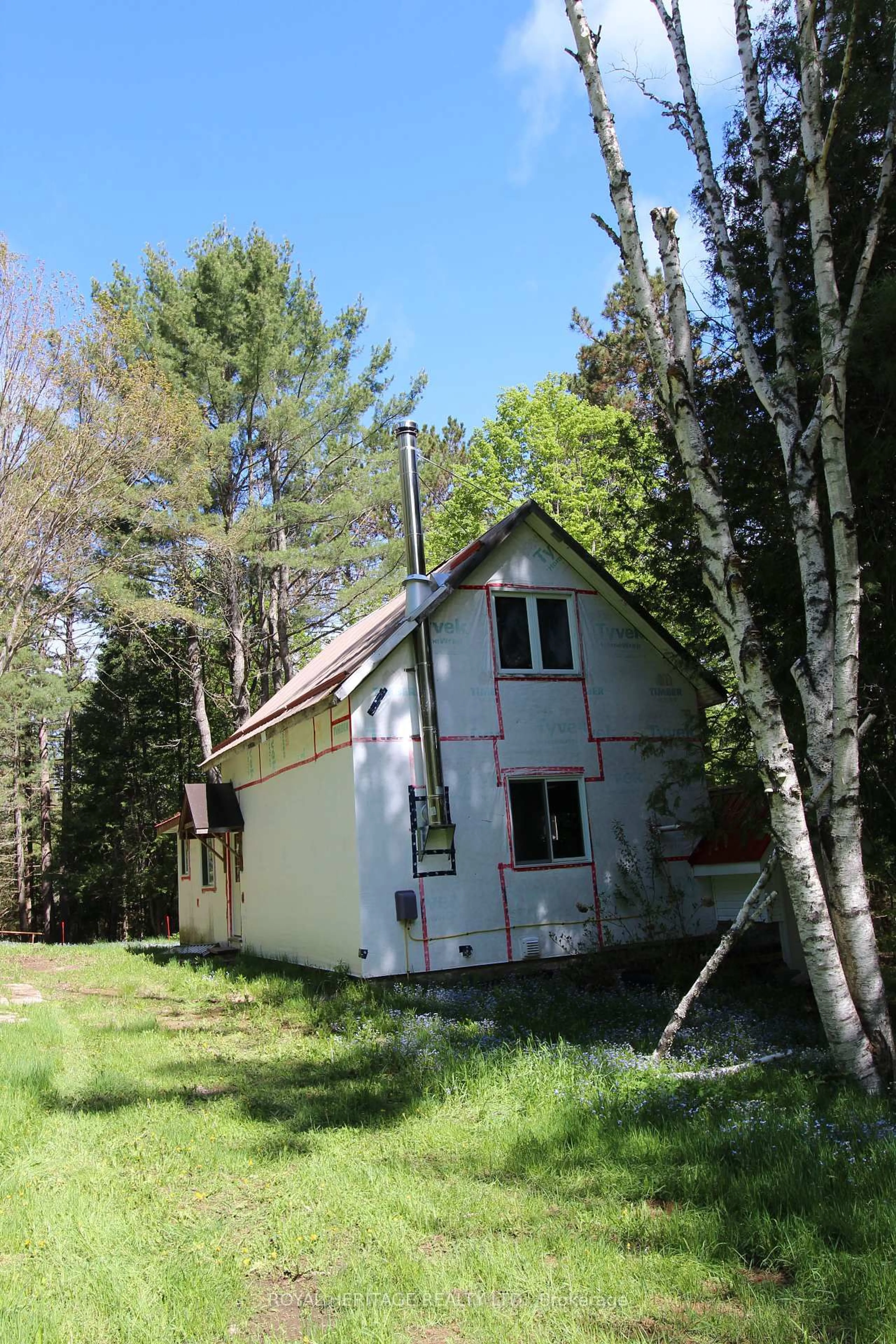 Shed for 1059 TORTOISE Dr, Highlands East Ontario K0L 3C0