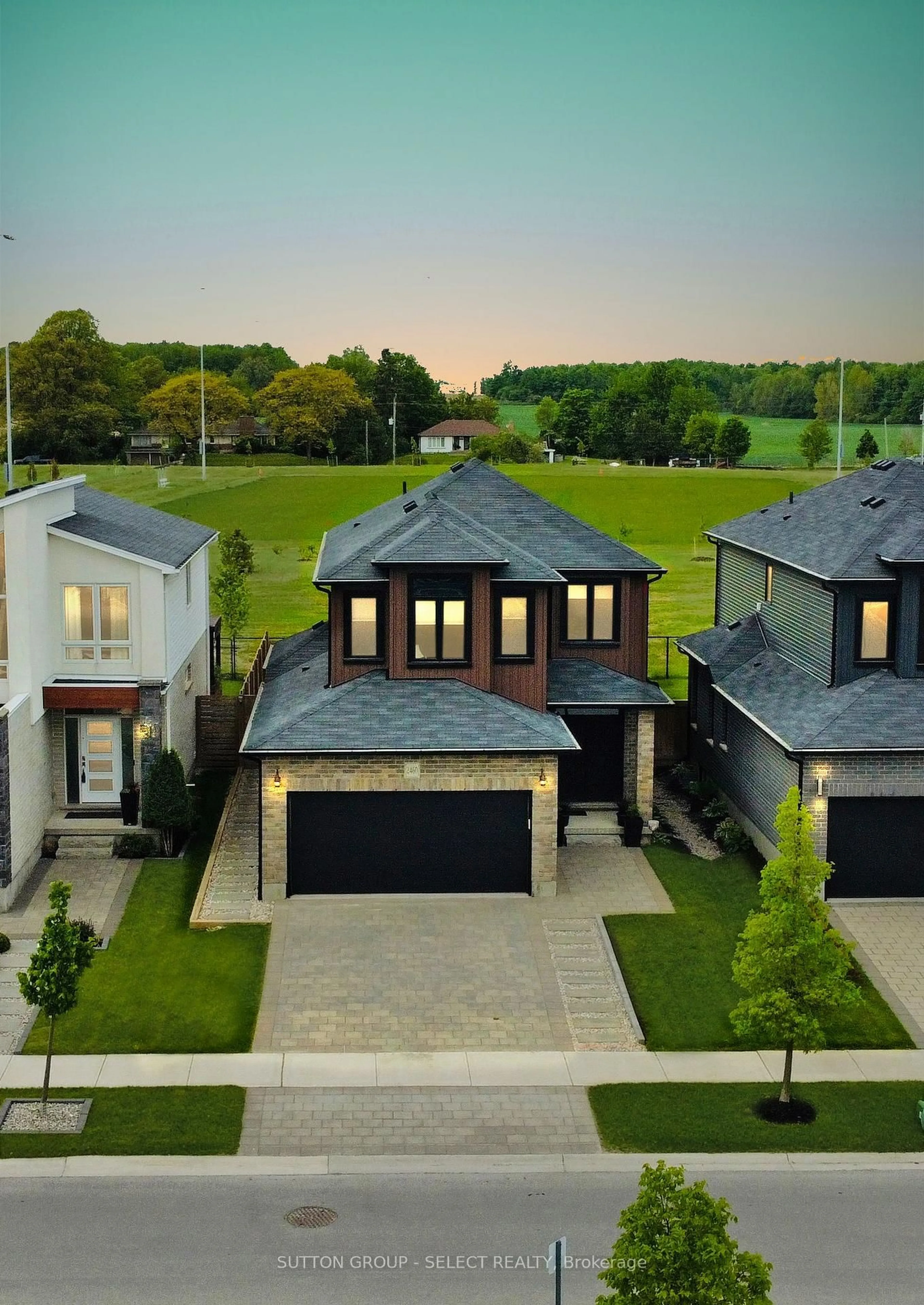 A pic from outside/outdoor area/front of a property/back of a property/a pic from drone, street for 2460 Buroak Dr, London North Ontario N6G 0L5