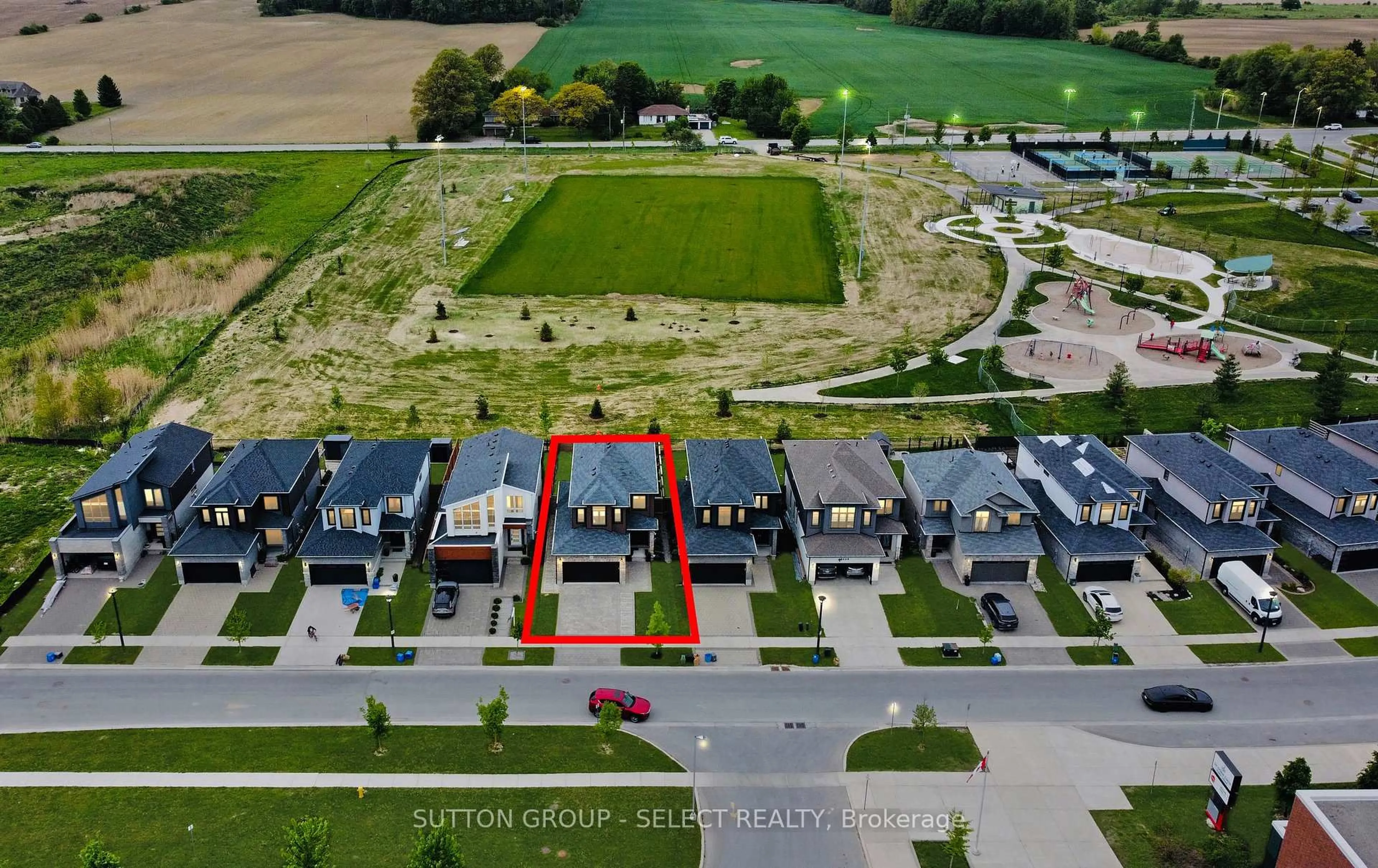 A pic from outside/outdoor area/front of a property/back of a property/a pic from drone, street for 2460 Buroak Dr, London North Ontario N6G 0L5