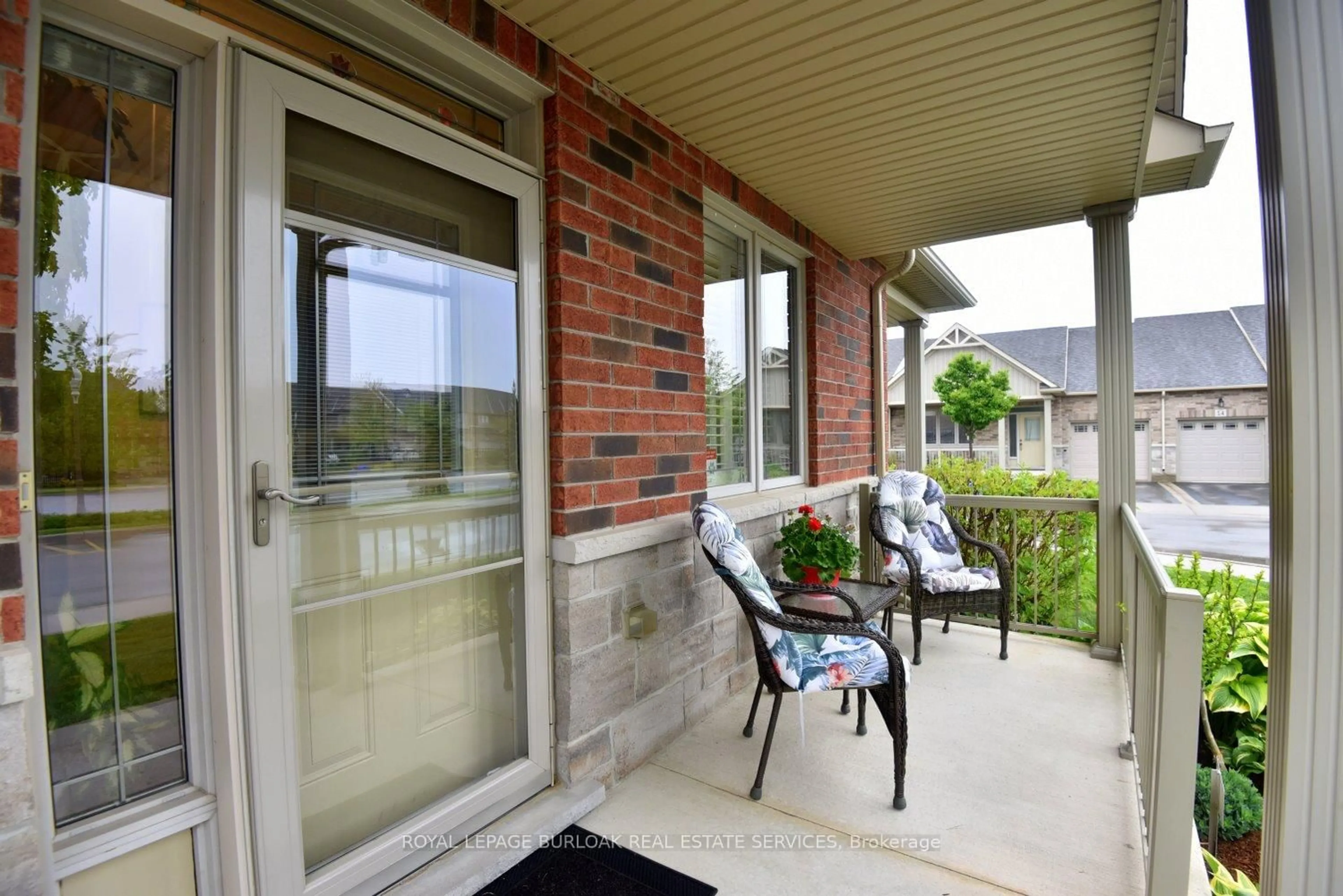 Patio, street for 11 Ecker Lane, Hamilton Ontario L0R 1C0