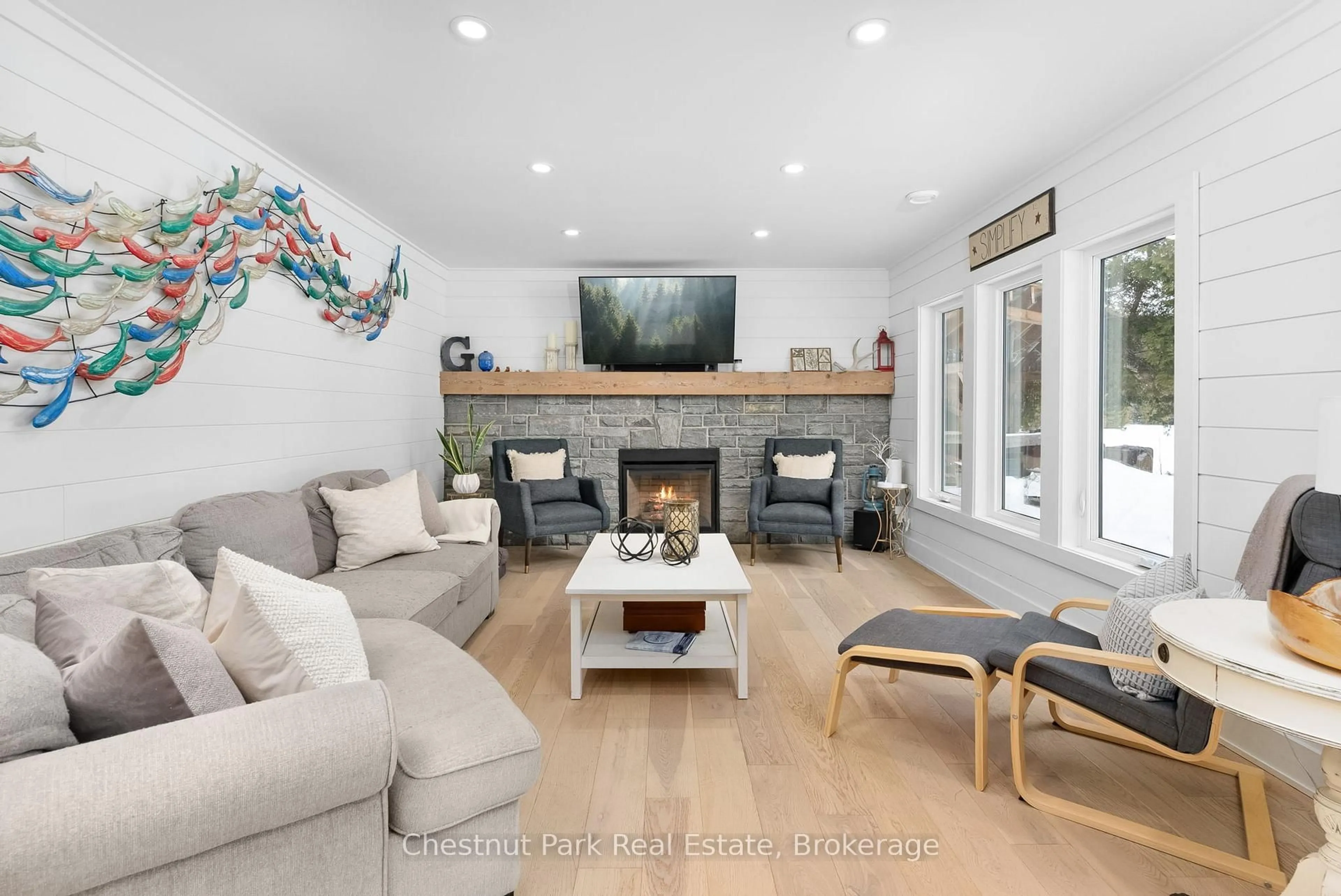 Living room with furniture, unknown for 1030 Brooks Lake Rd, Lake of Bays Ontario P1H 2J6