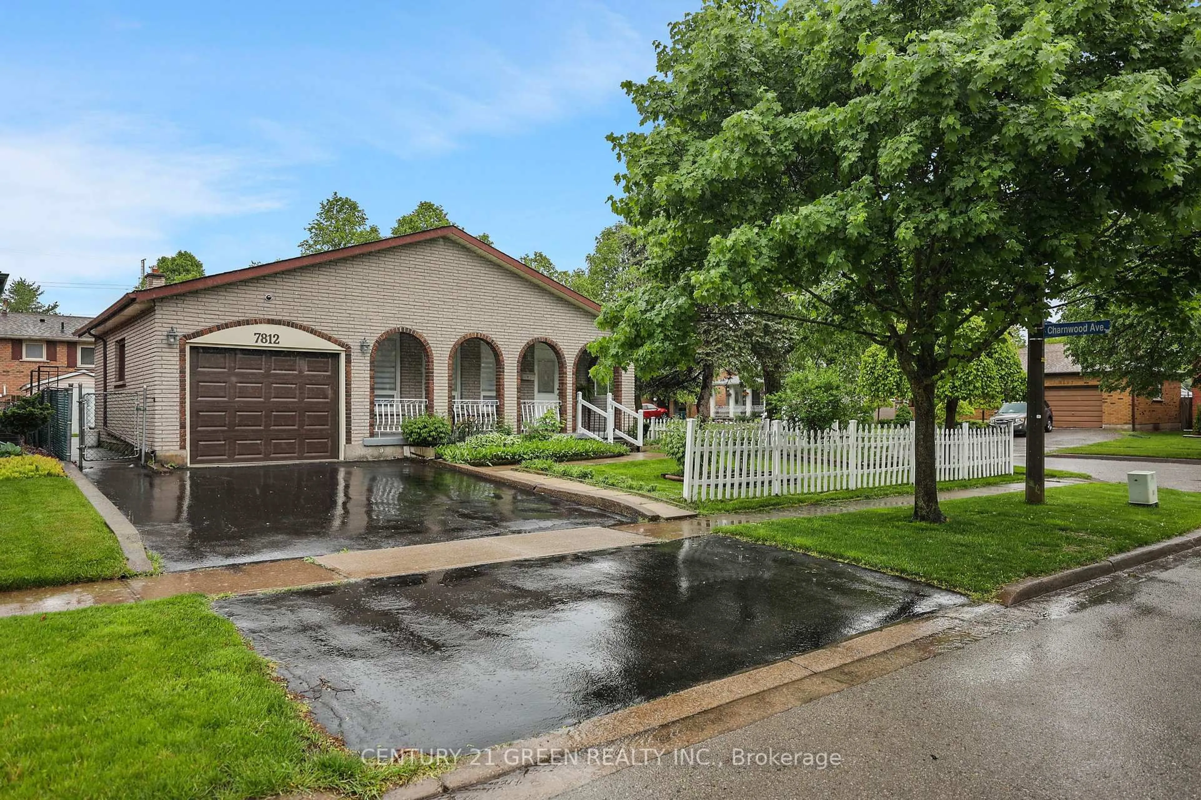 Unknown for 7812 Badger Rd, Niagara Falls Ontario L2H 2J5