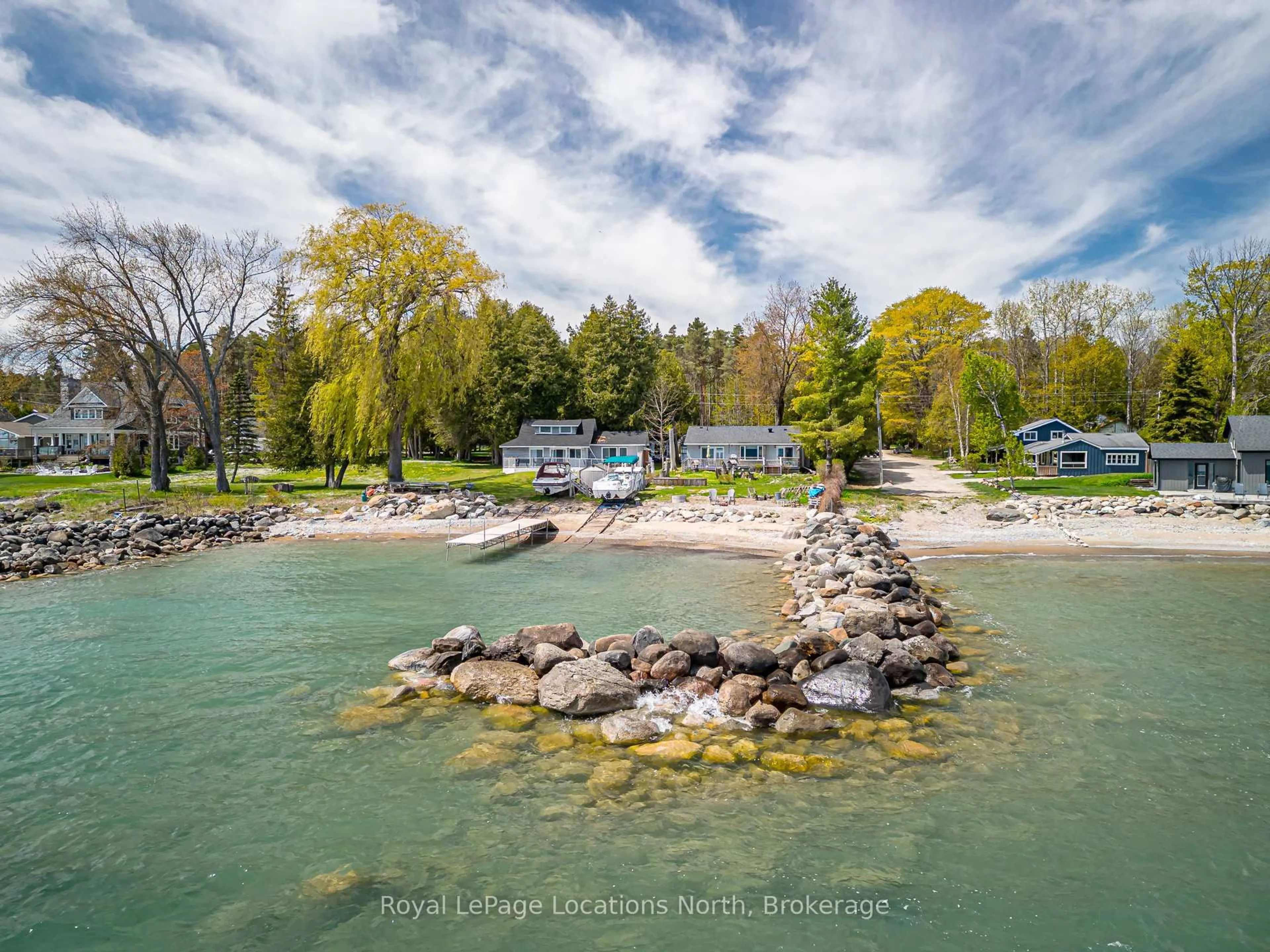 A pic from outside/outdoor area/front of a property/back of a property/a pic from drone, water/lake/river/ocean view for 117 Kiowana Beach Rd, Meaford Ontario N4L 1W5
