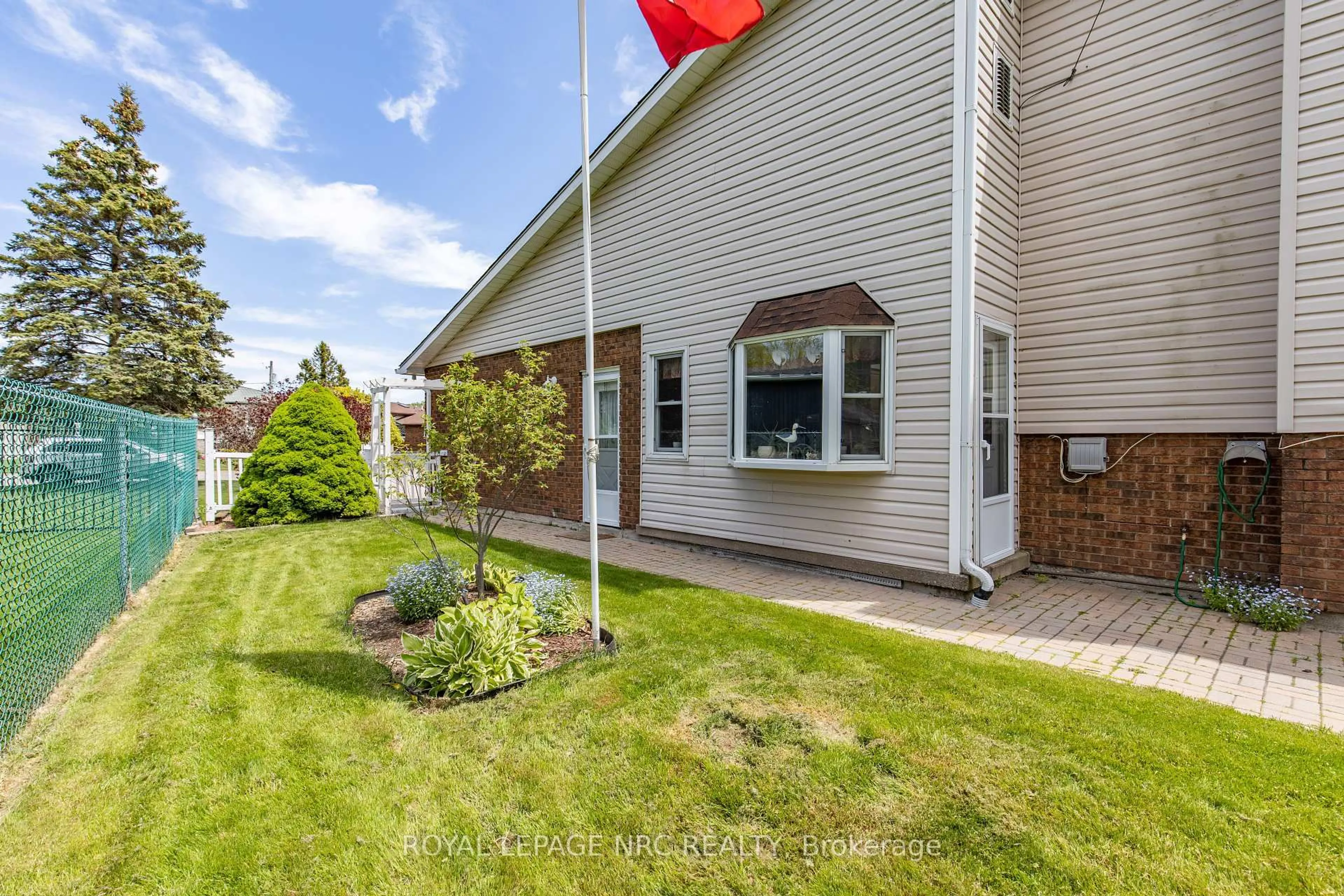 Unknown for 29 Michael Dr, Port Colborne Ontario L3K 3C4
