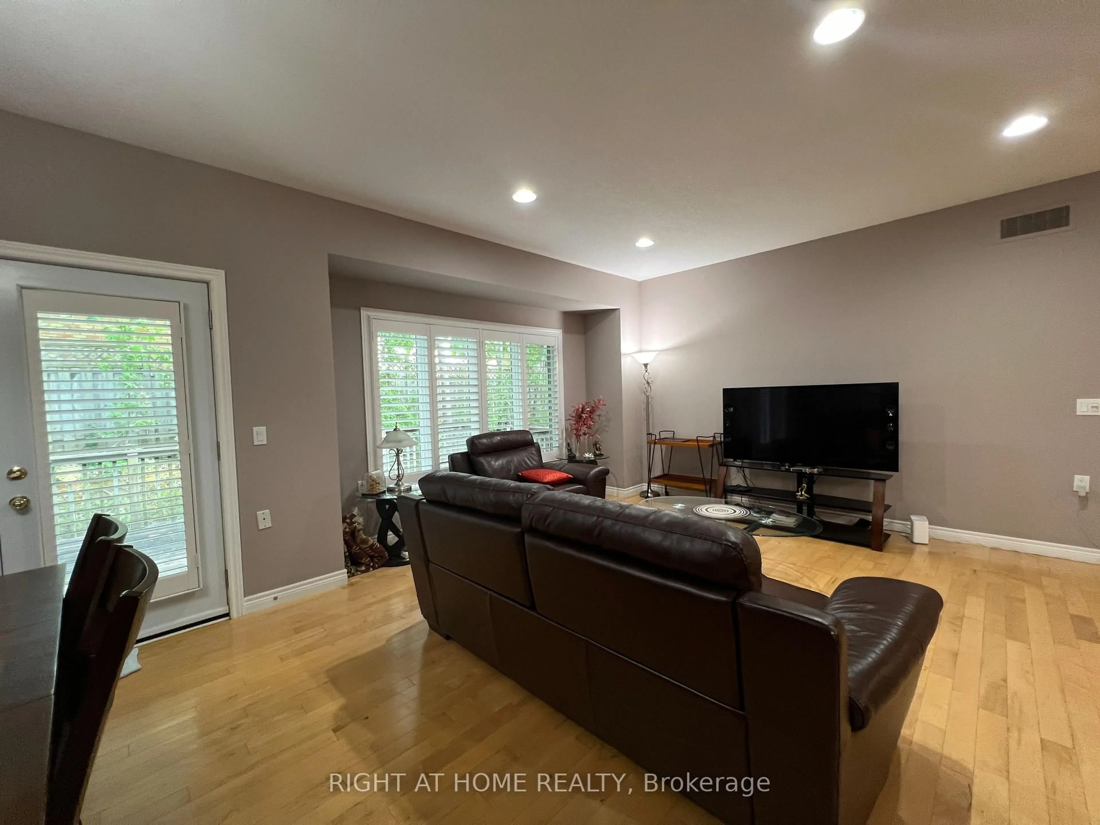 Living room with furniture, unknown for 1574 Richmond St #7, London North Ontario N6G 5H7