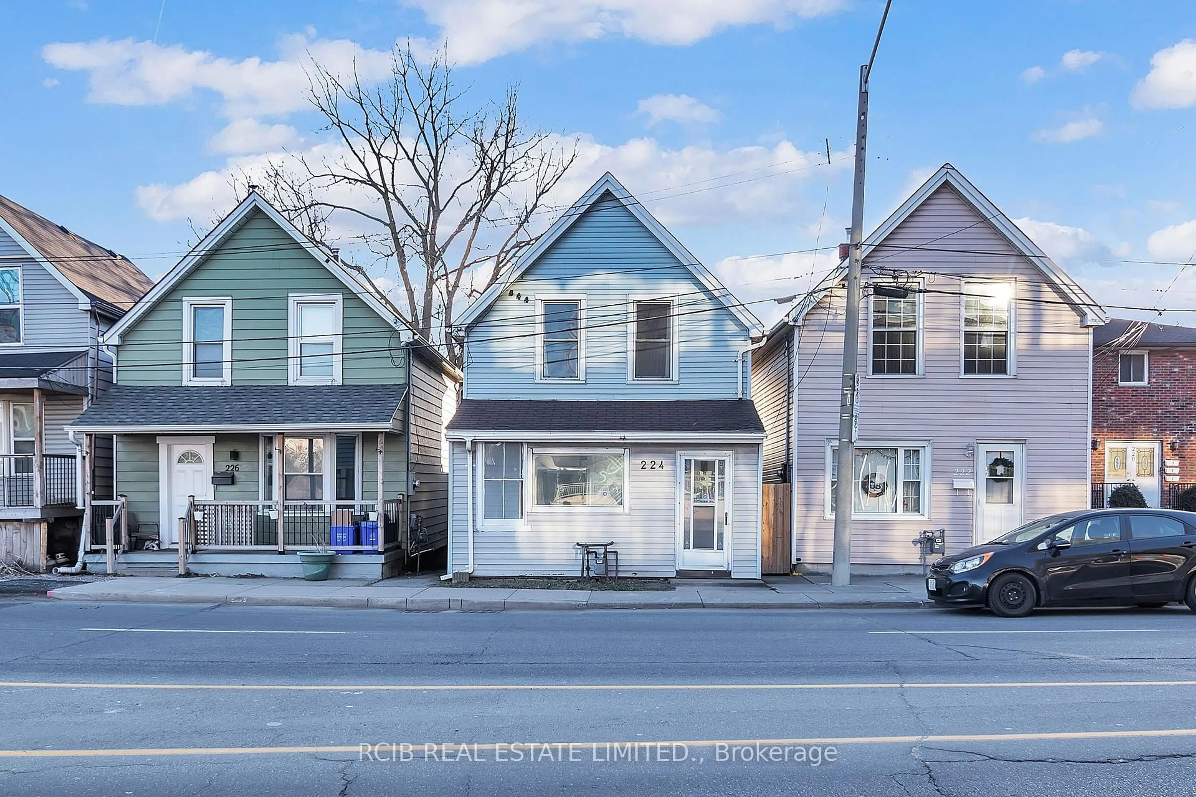 Unknown for 224 Burlington St, Hamilton Ontario L8L 4H1
