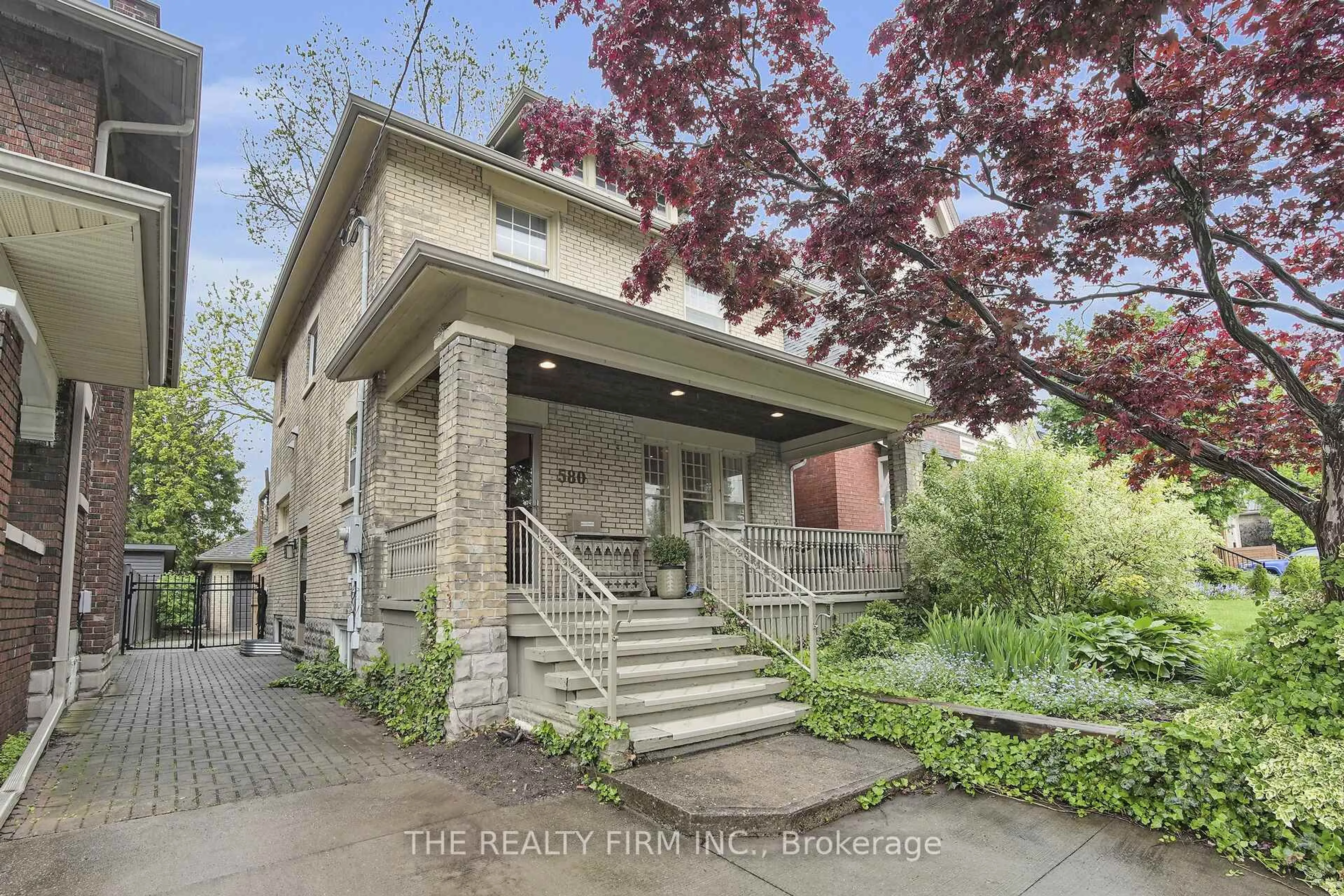 Home with brick exterior material, street for 580 Grosvenor St, London East Ontario N5Y 3T3