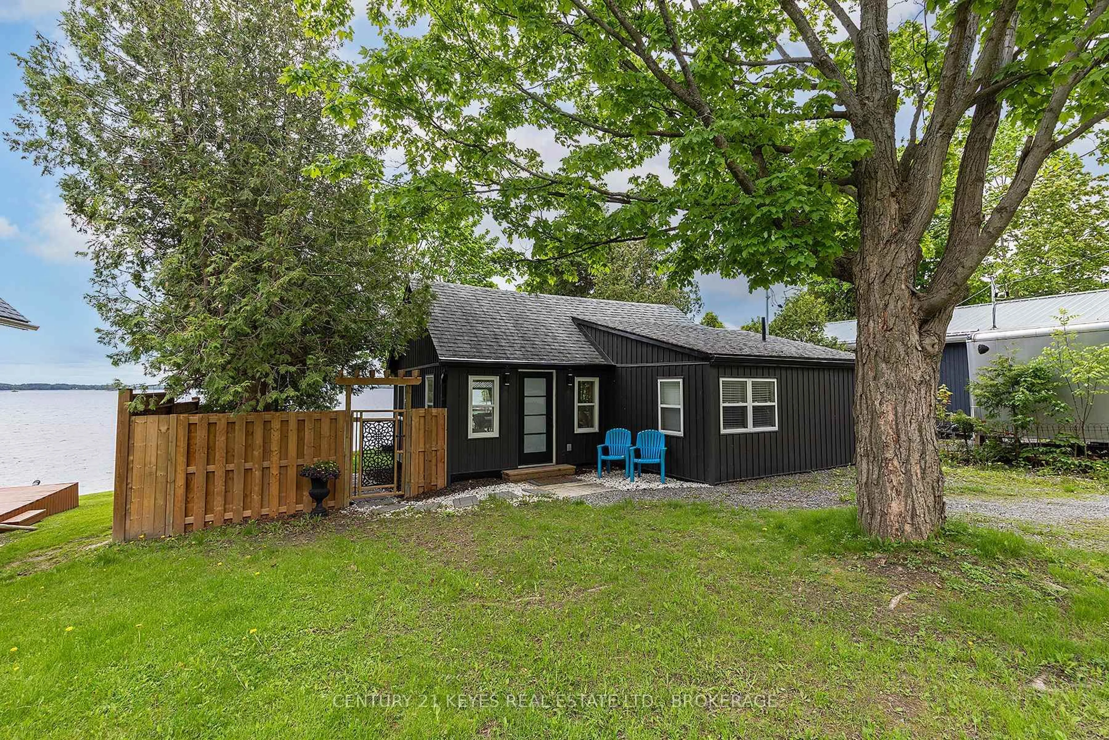 Unknown for 38 Dark Island Lane, Gananoque Ontario K7G 2V4