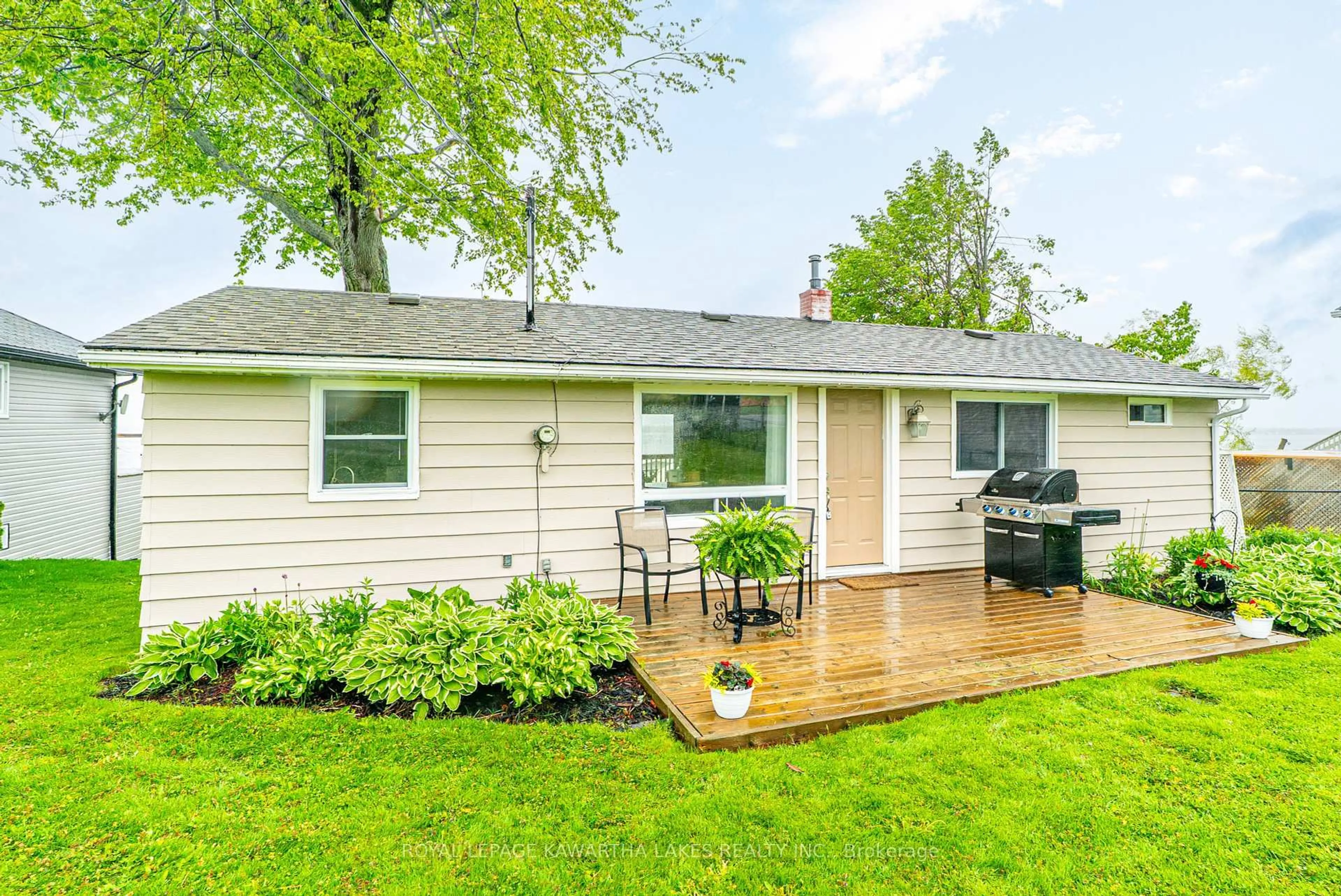 Home with vinyl exterior material, street for 215 Snug Harbour Rd, Kawartha Lakes Ontario K9V 4R6