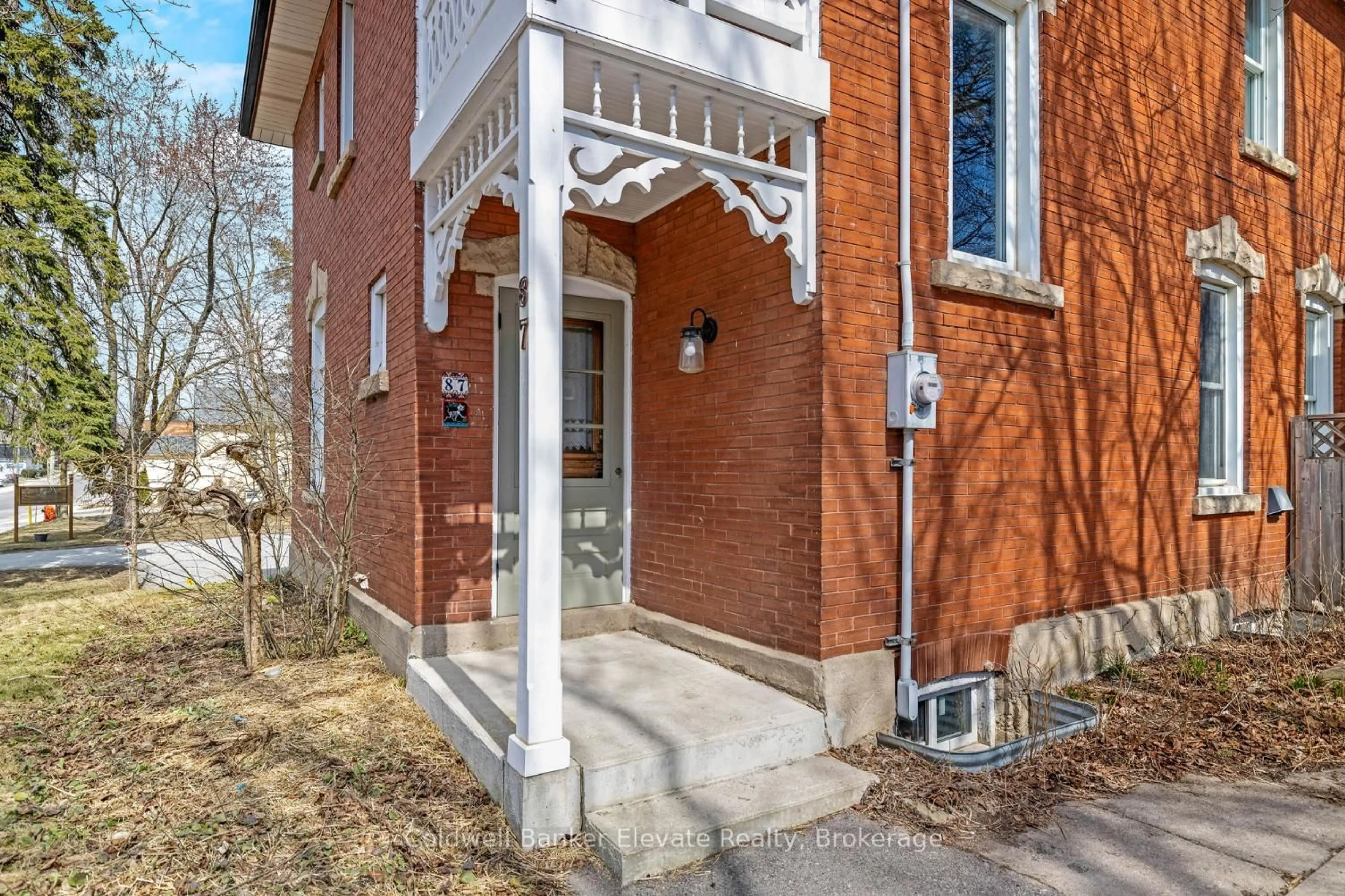 Home with brick exterior material, street for 87 Trafalgar Rd, Erin Ontario N0B 1Z0