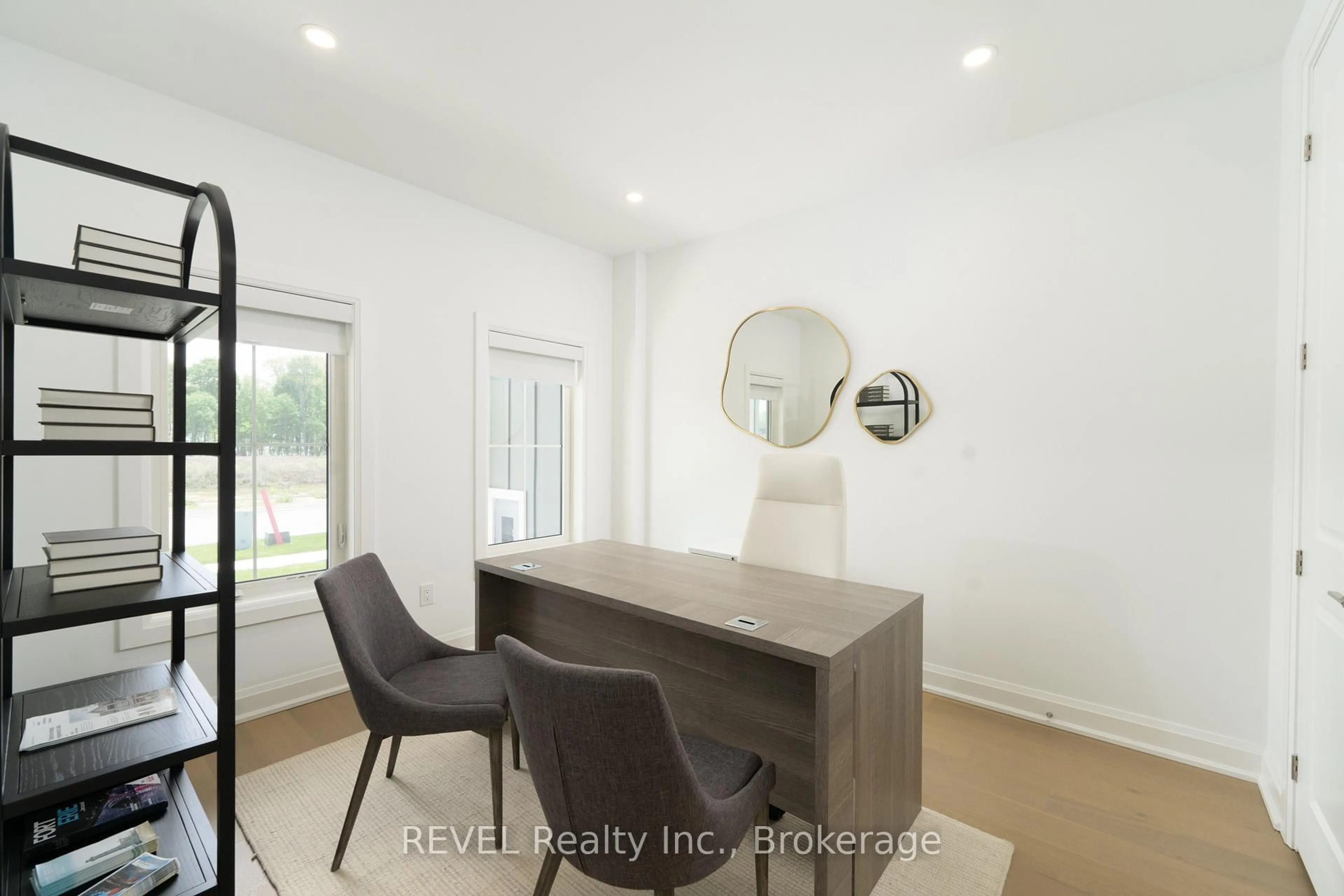 A pic of a room for 70F Seneca Dr, Fort Erie Ontario L2A 1C2