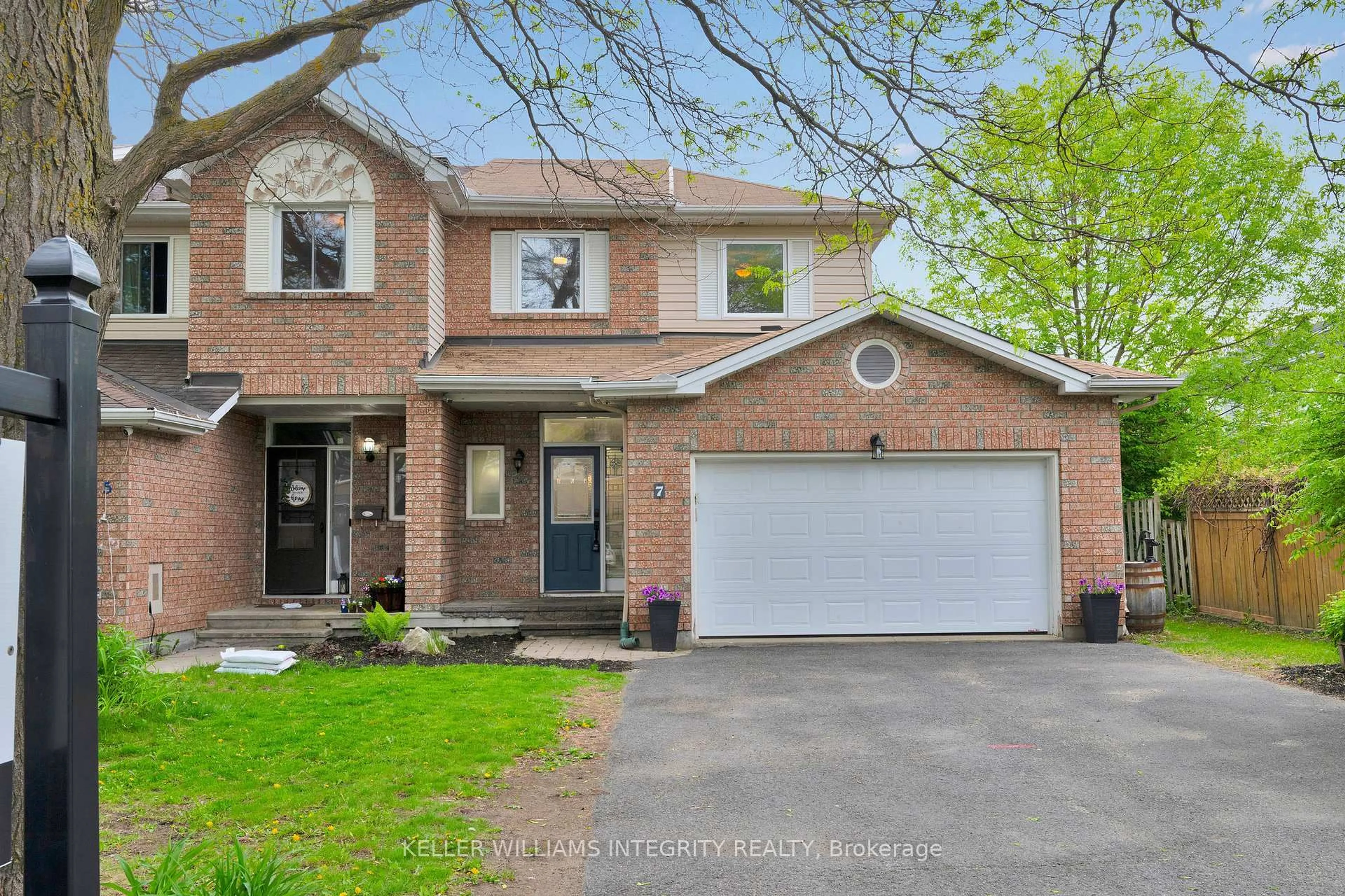 Home with brick exterior material, street for 7 Sunnybrooke Dr, Ottawa Ontario K2M 2P3