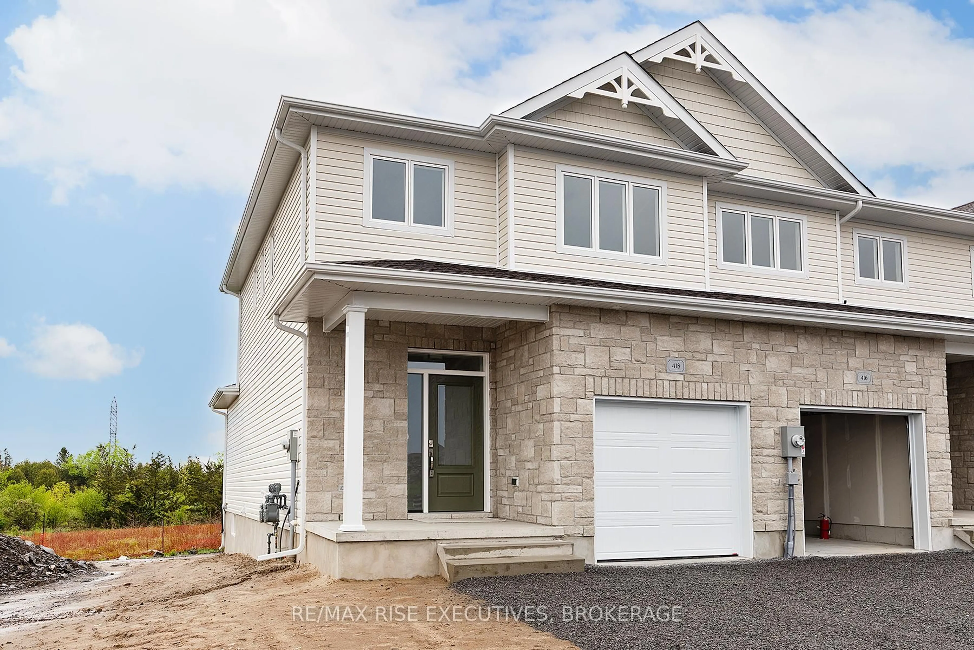 Home with vinyl exterior material, street for 418 Buckthorn Dr, Kingston Ontario K7P 0V6