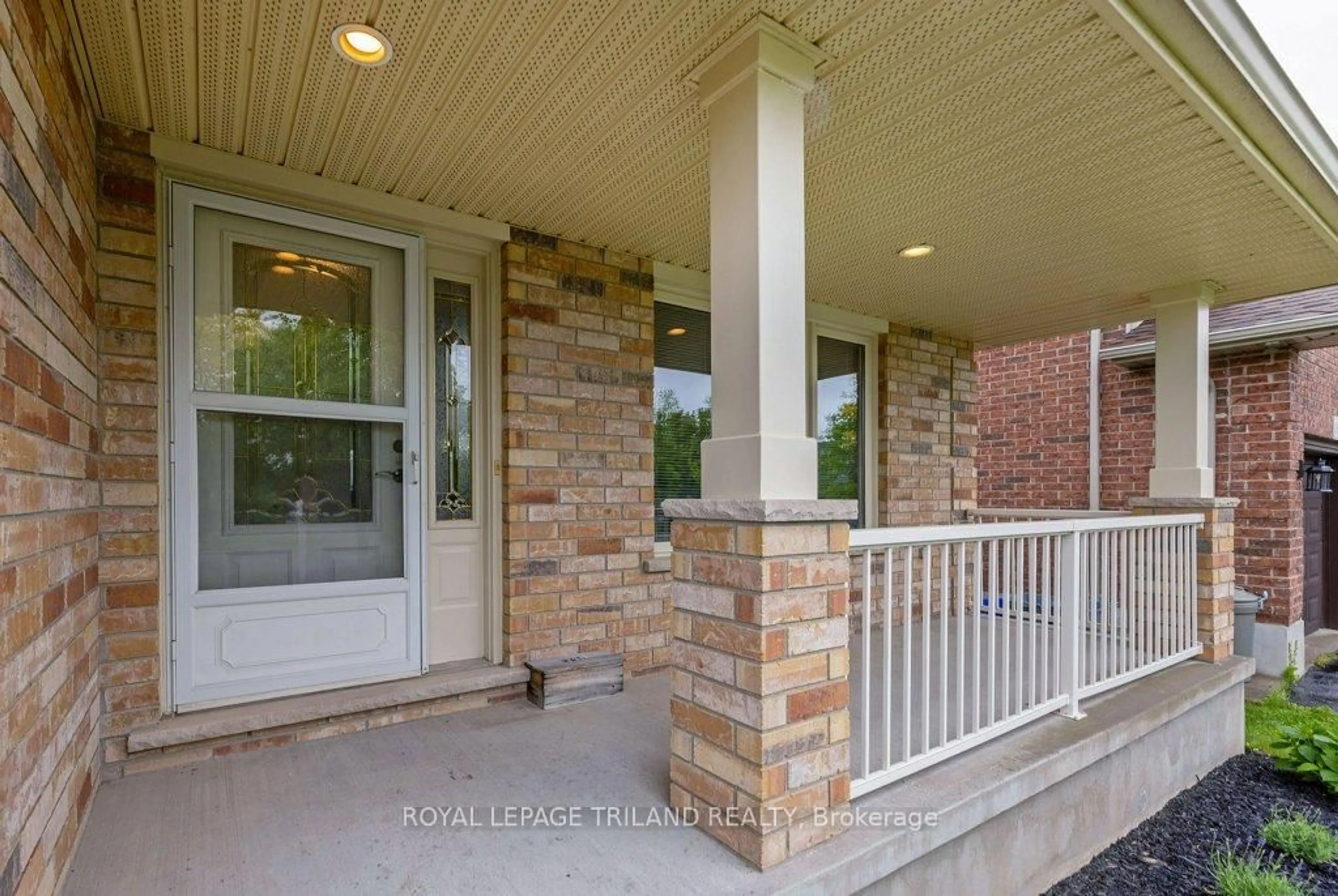 Unknown for 106 HAGERMAN Cres, St. Thomas Ontario N5R 6L9