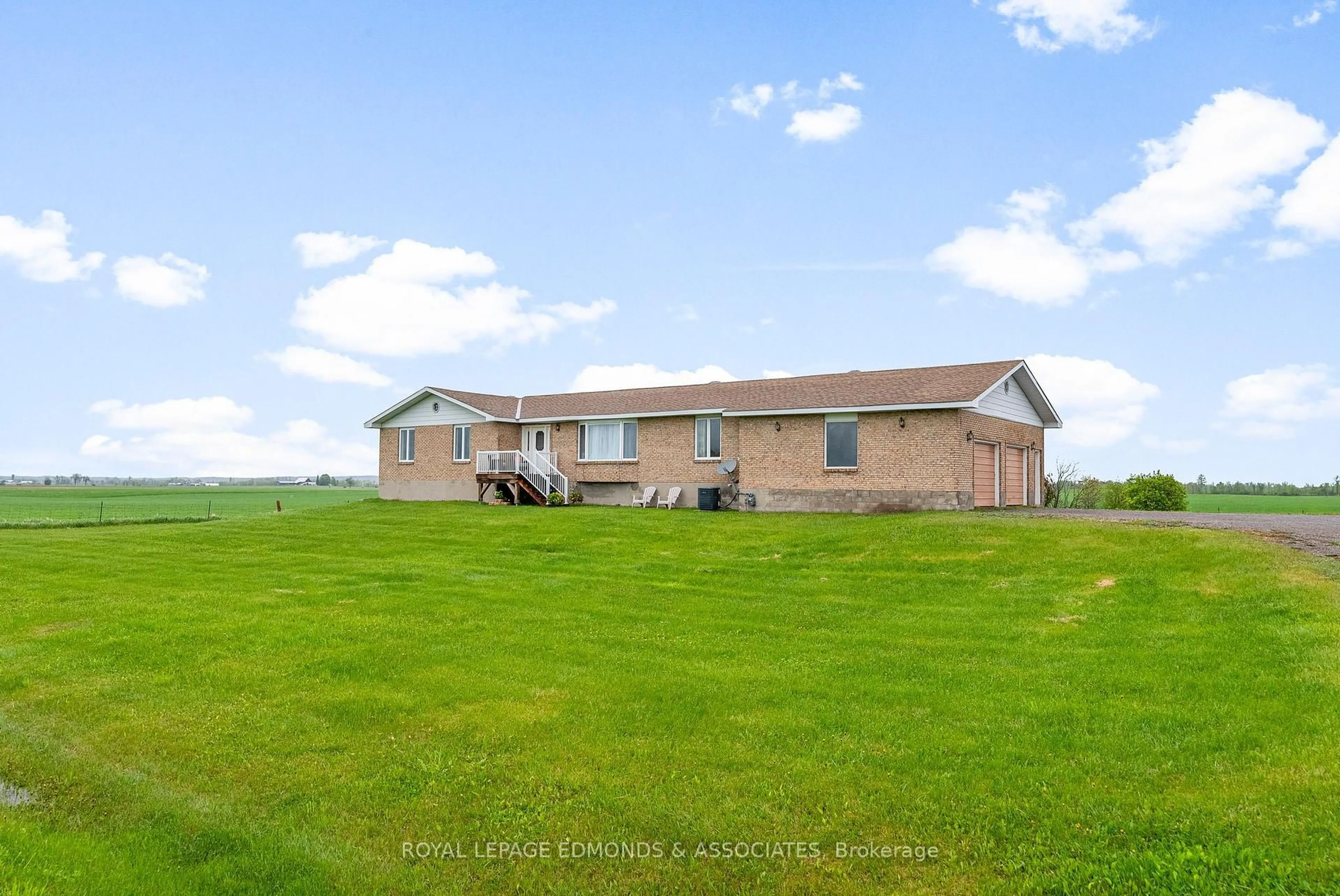 A pic from outside/outdoor area/front of a property/back of a property/a pic from drone, unknown for 202 Snake River Line, Cobden Ontario K0J 1K0