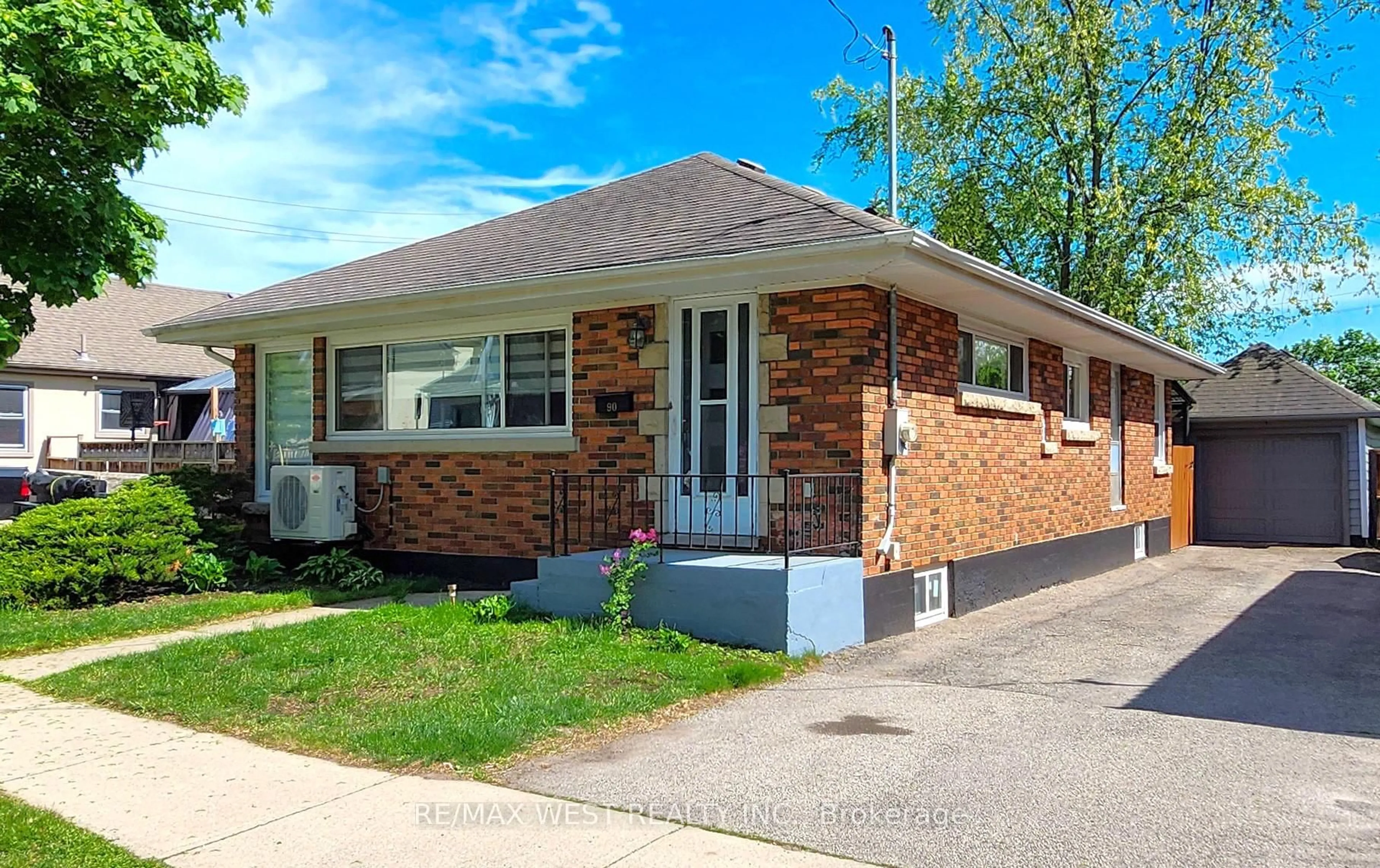 Home with brick exterior material, street for 90 Strathcona Ave, Brantford Ontario N3S 1T9