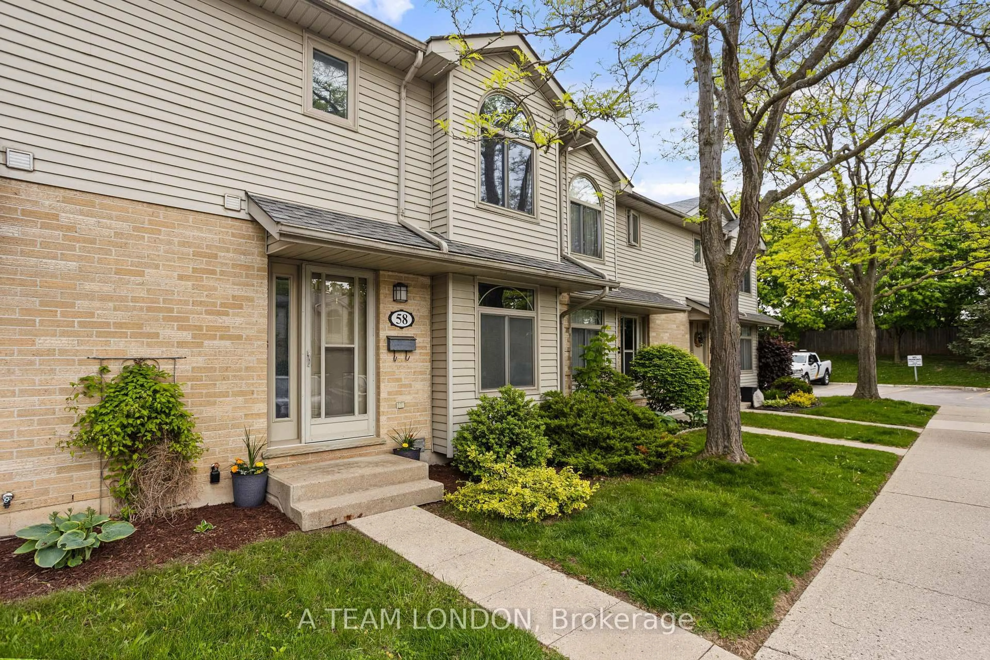 Unknown for 141 Condor Crt #58, London East Ontario N5W 6A1