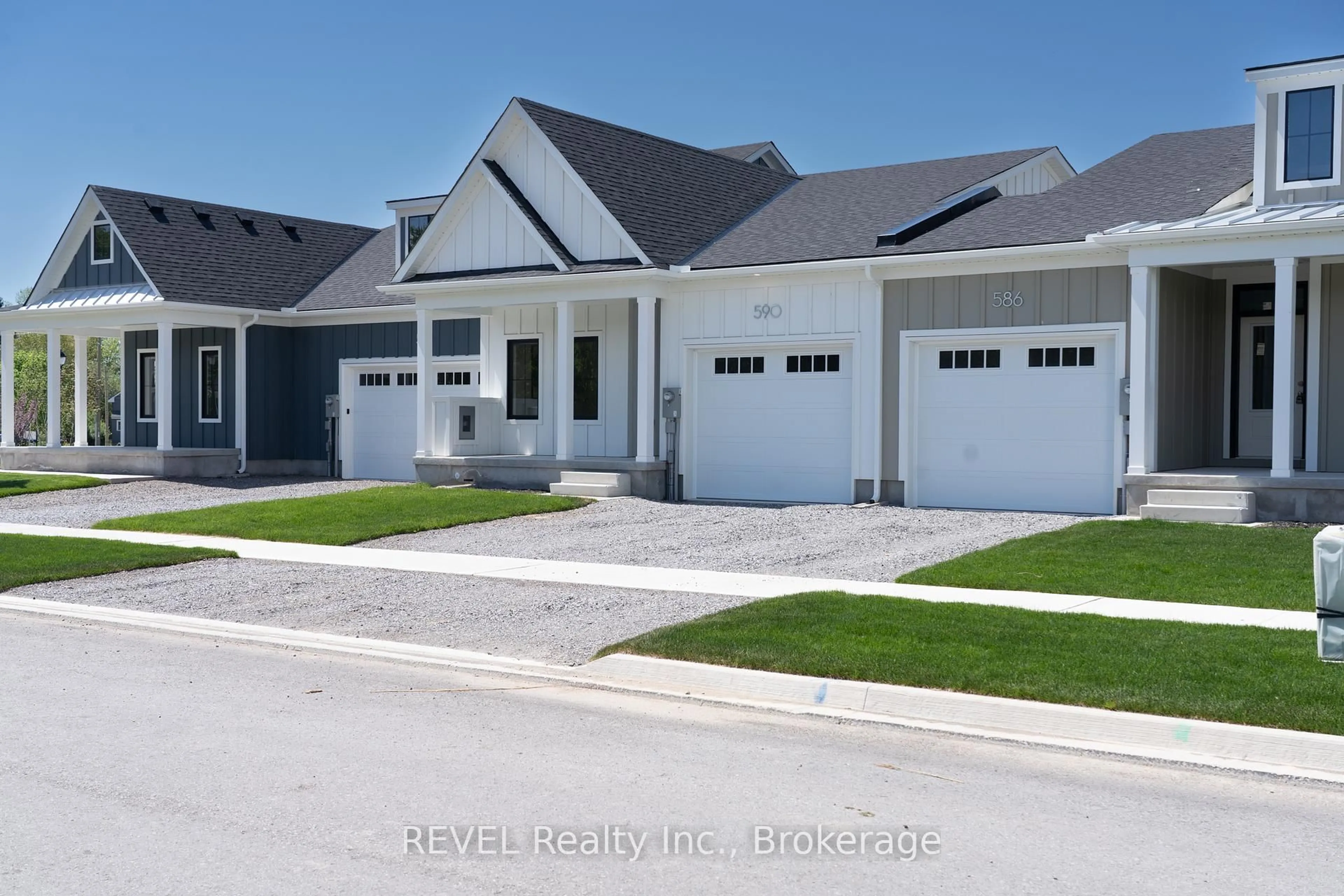 Home with vinyl exterior material, street for 70B Seneca Dr, Fort Erie Ontario L2A 1C2