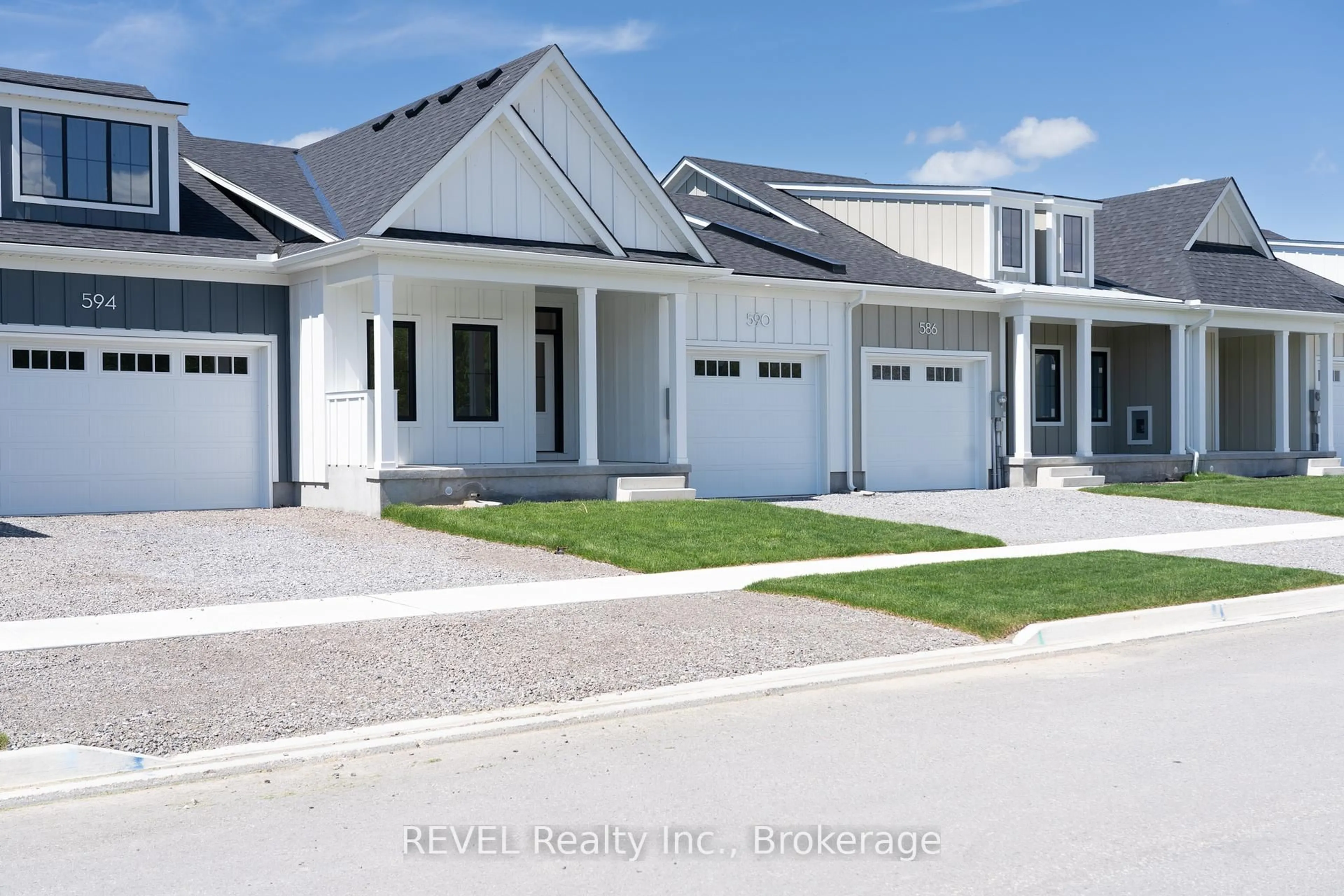 Home with vinyl exterior material, street for 70B Seneca Dr, Fort Erie Ontario L2A 1C2
