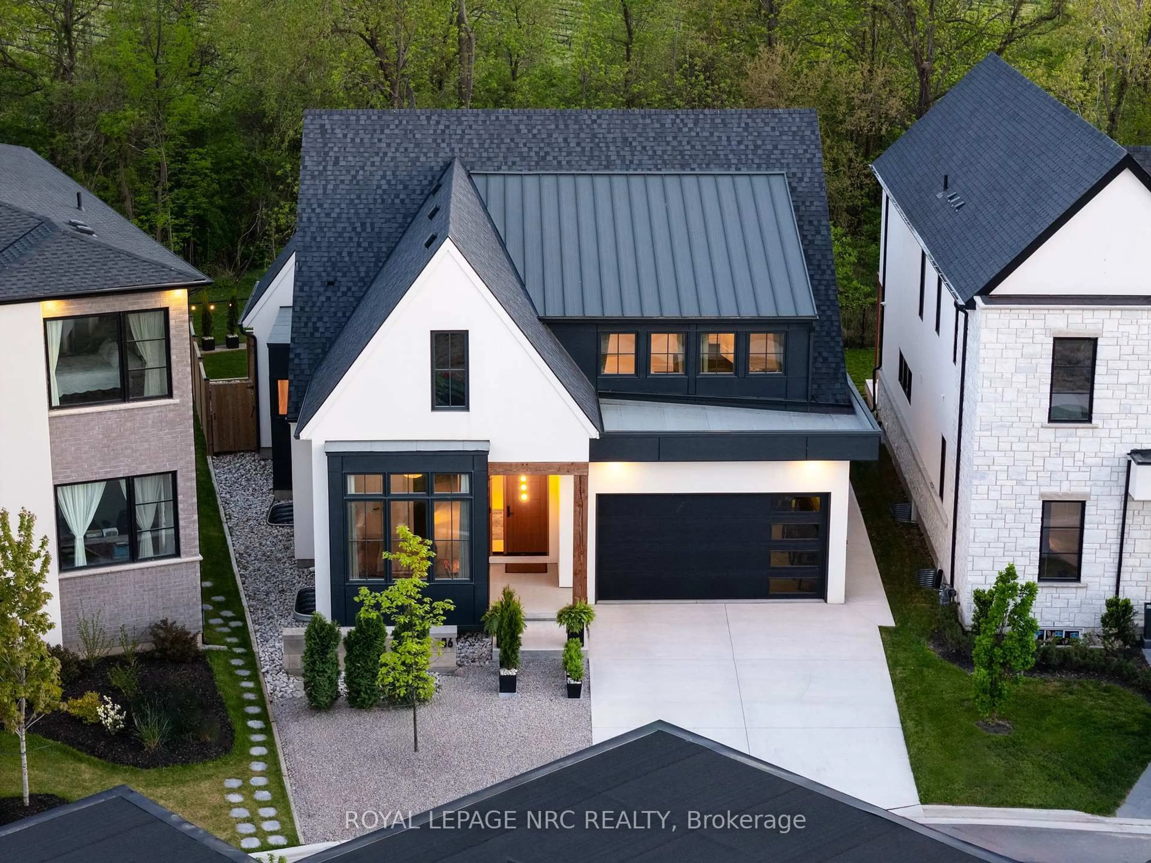 Unknown for 86 Millpond Rd, Niagara-on-the-Lake Ontario L0S 1J0