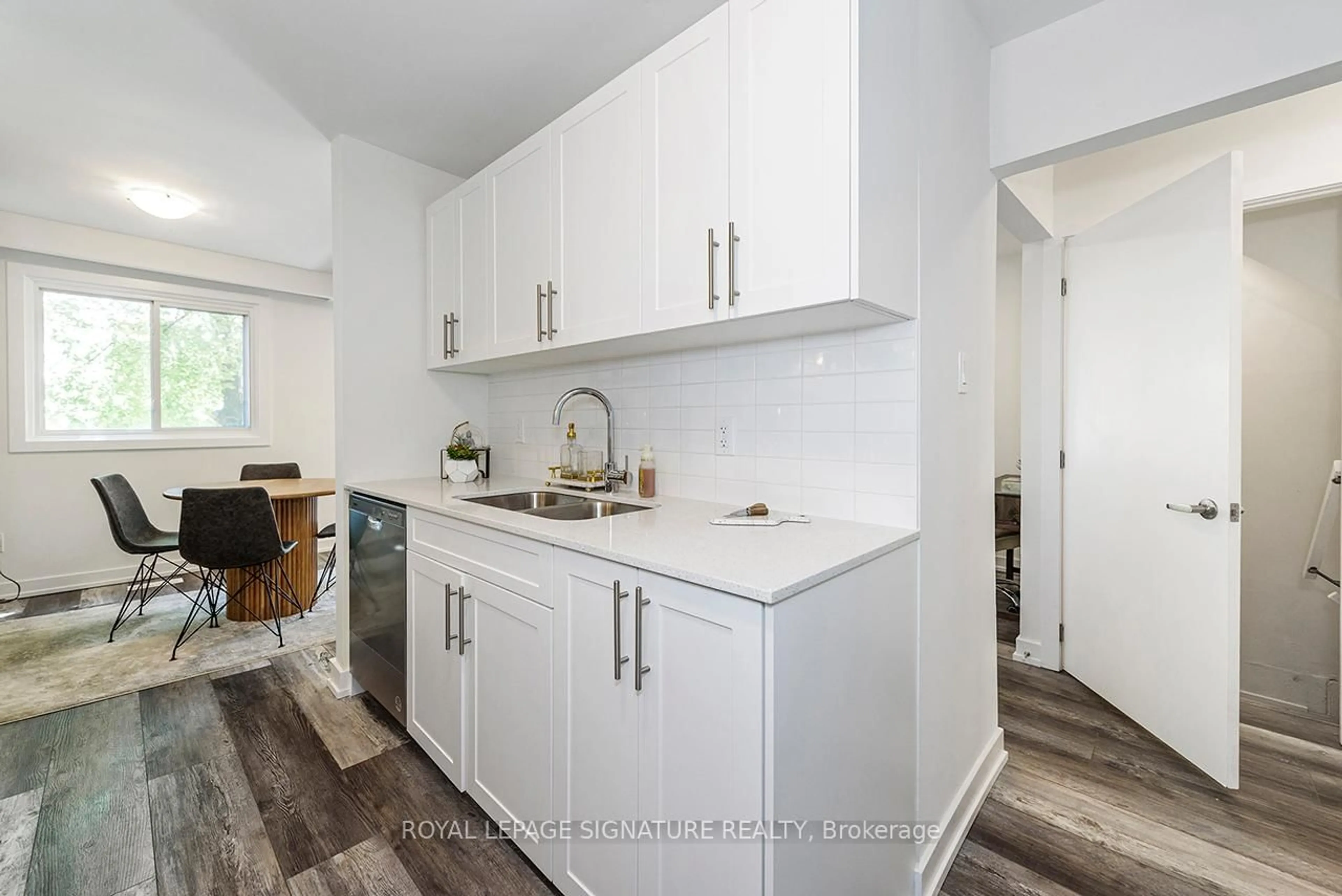 Unknown for 1444 Upper Ottawa St #18, Hamilton Ontario L8W 1L3