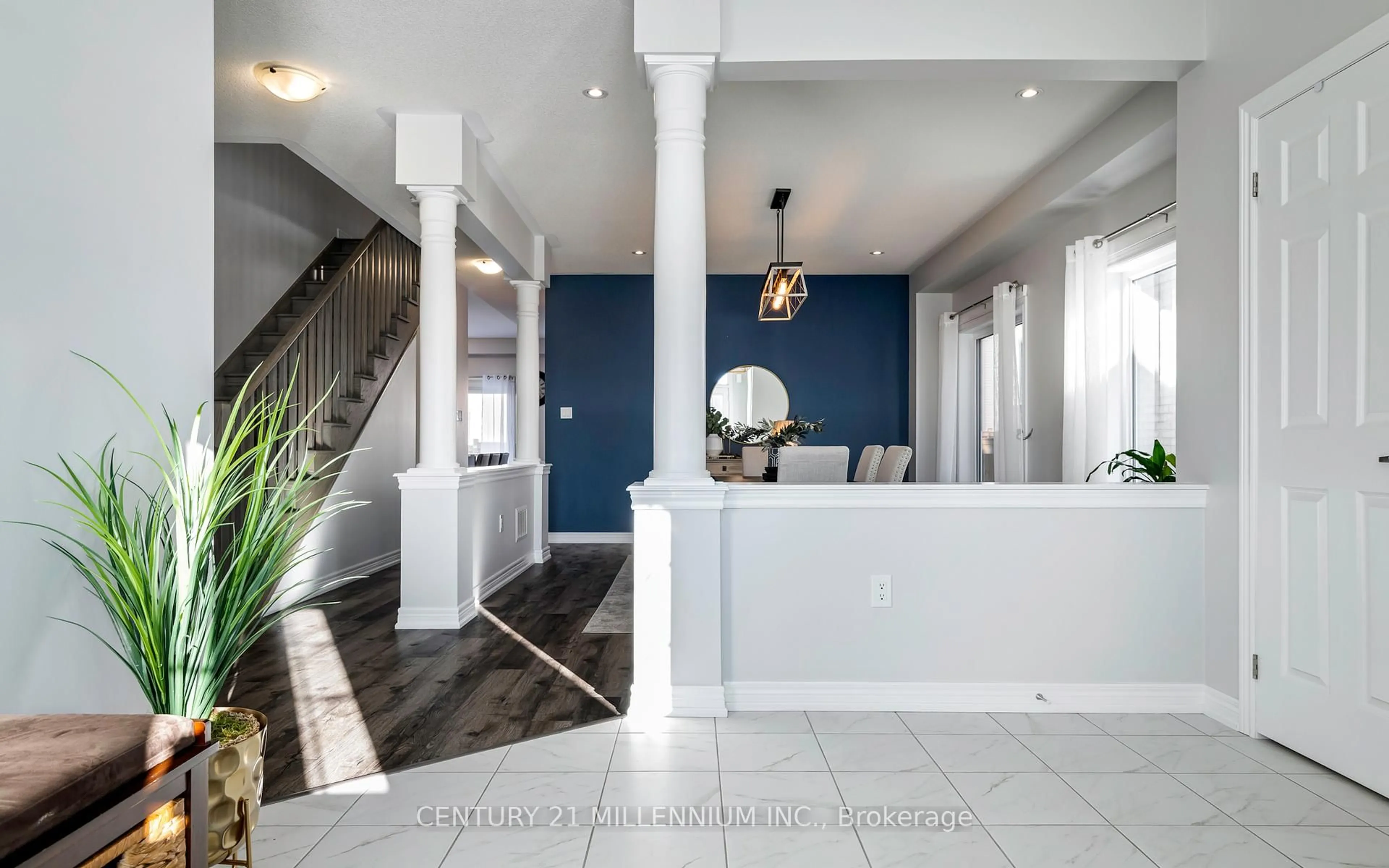 Contemporary bathroom, ceramic/tile floor for 677 Mcmullen St, Shelburne Ontario L0N 1S3