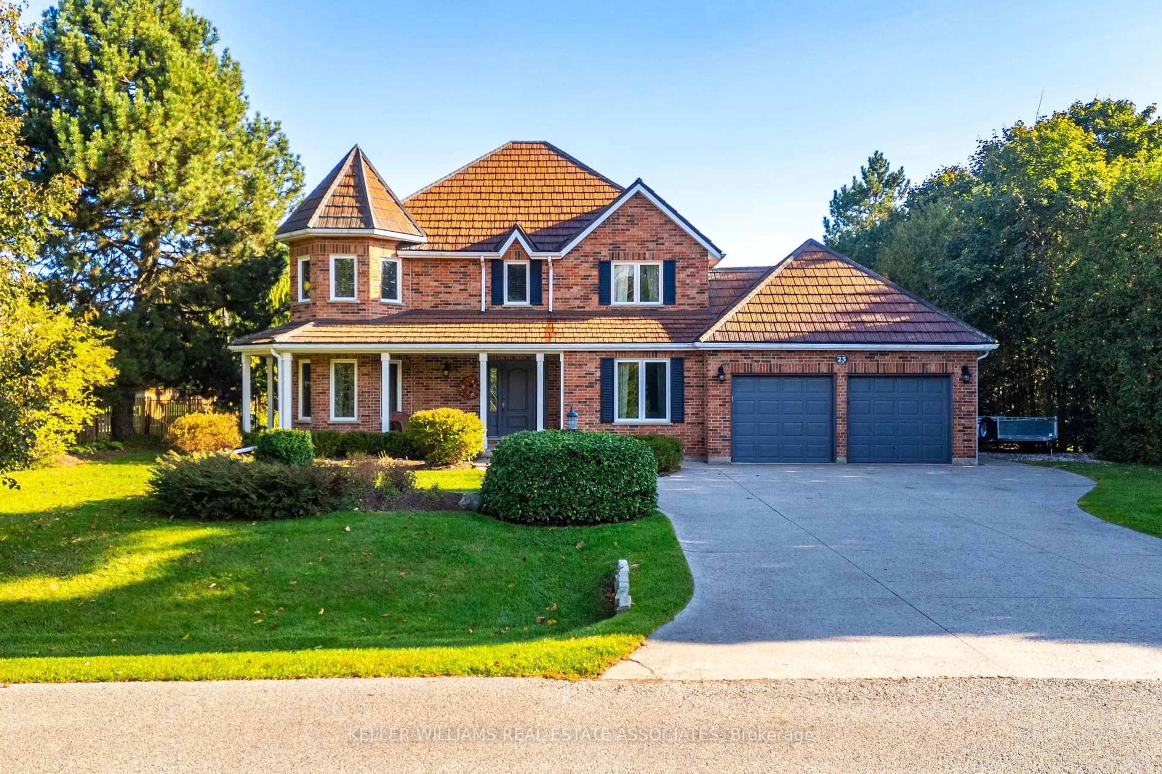 Home with brick exterior material, street for 23 Meander Clse, Hamilton Ontario L0R 1H1